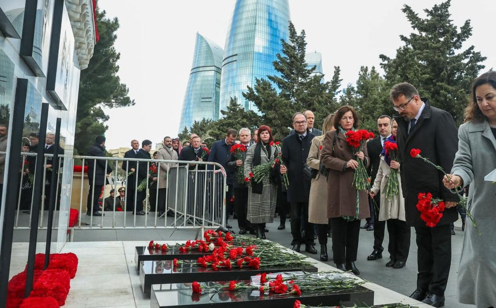 EU Ambassadors commemorate victims of 1990 Black January
