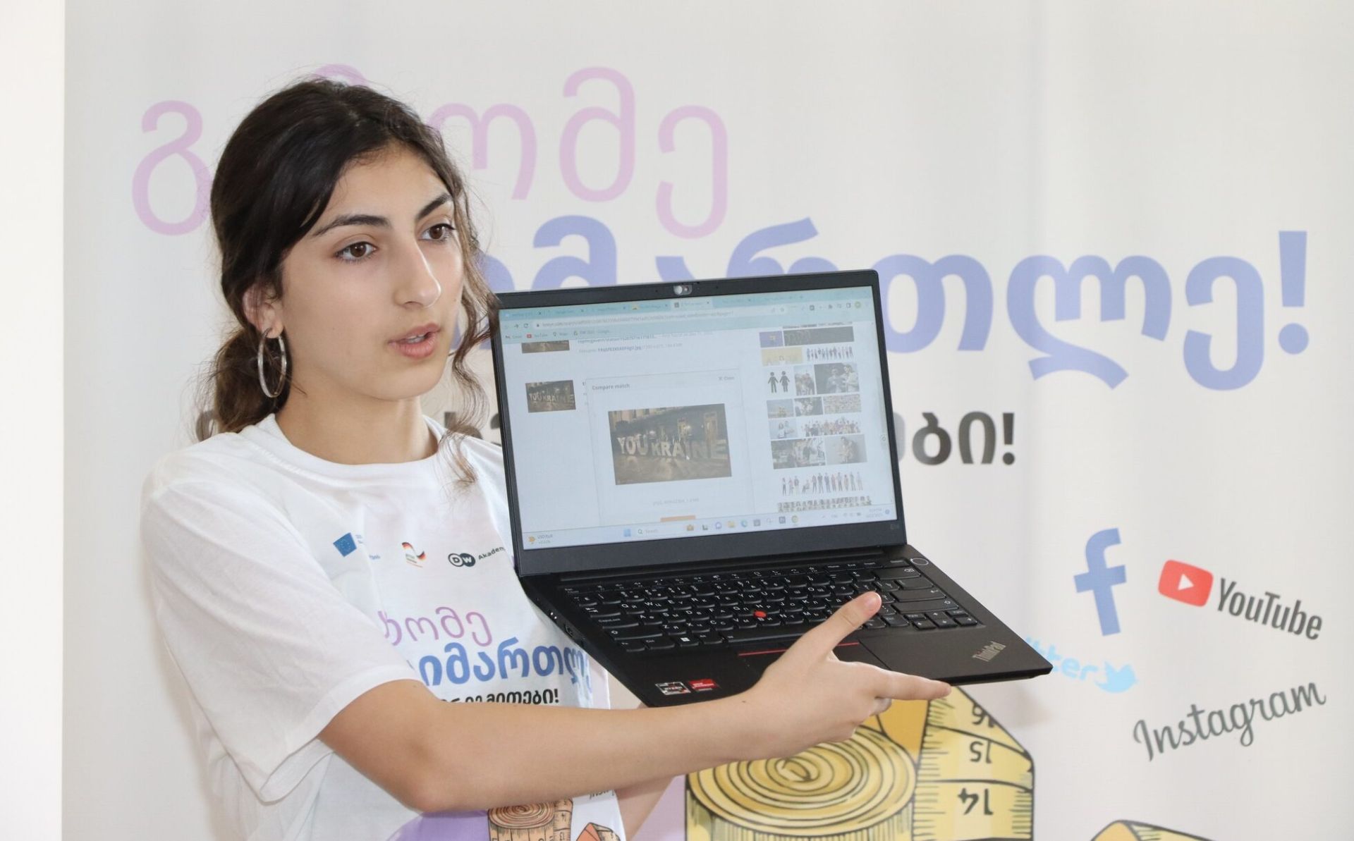 Georgia: Youth from Kaspi, Adigeni and Batumi learn to identify and verify misinformation