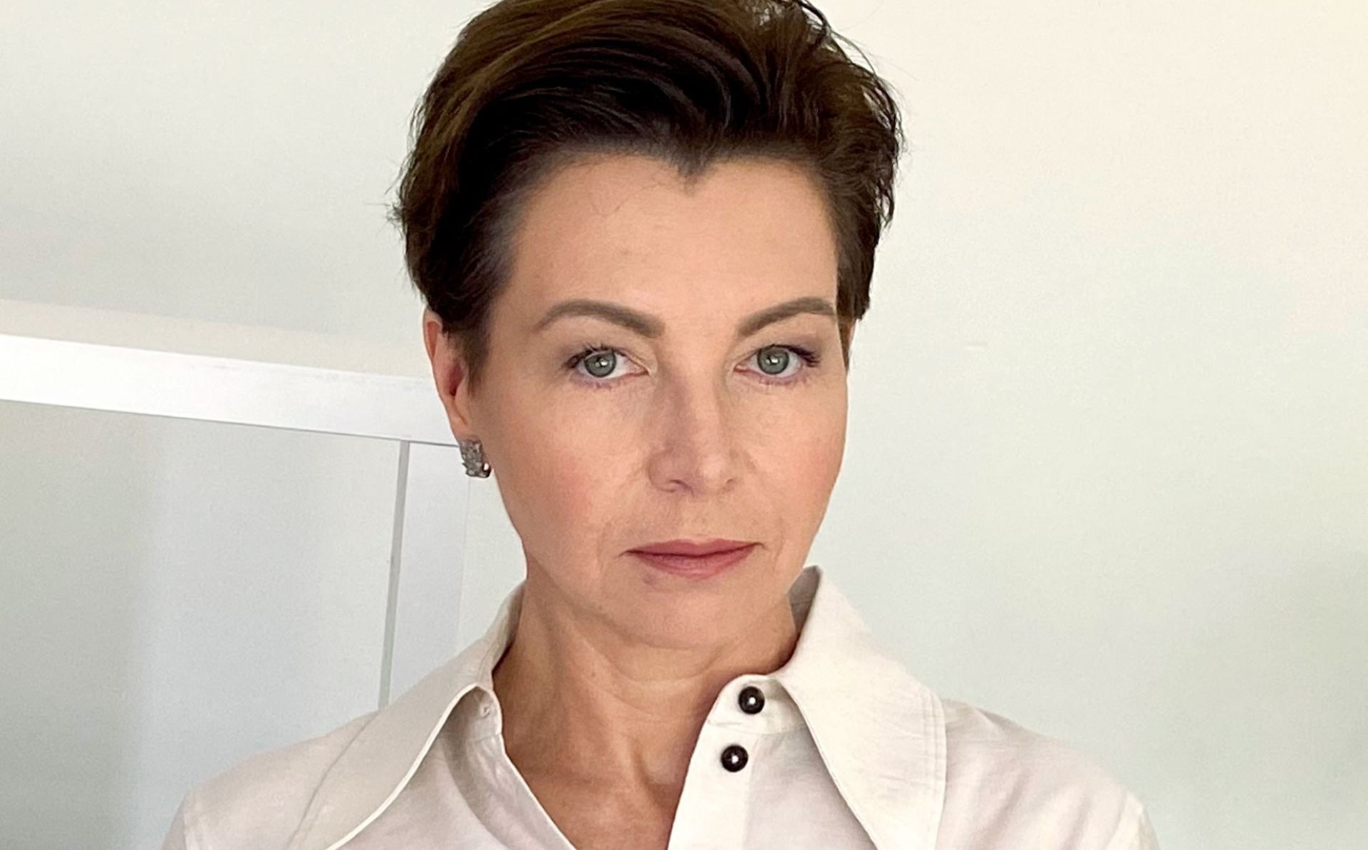 Oksana Sokolova: “We are broadcasting live news from a bomb shelter in the basement”