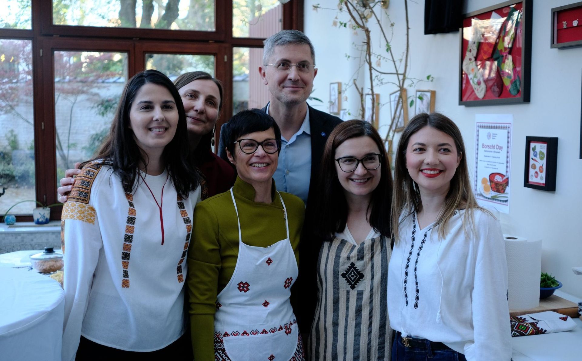 A Taste of Moldova: European Commissioner Marta Kos takes part in cultural evening in Brussels 
