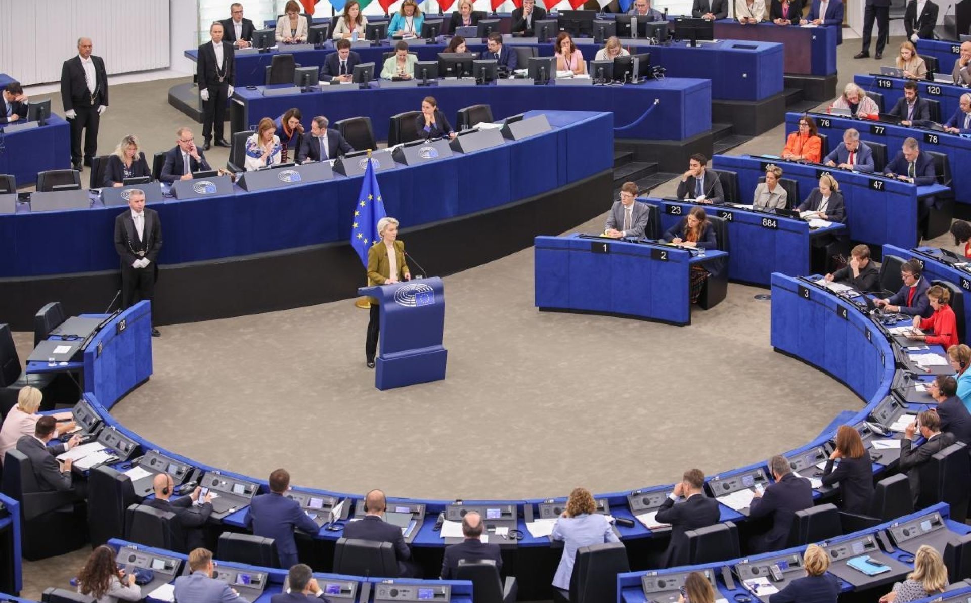 Von der Leyen calls for more sanctions on Russia and more support for Ukraine 