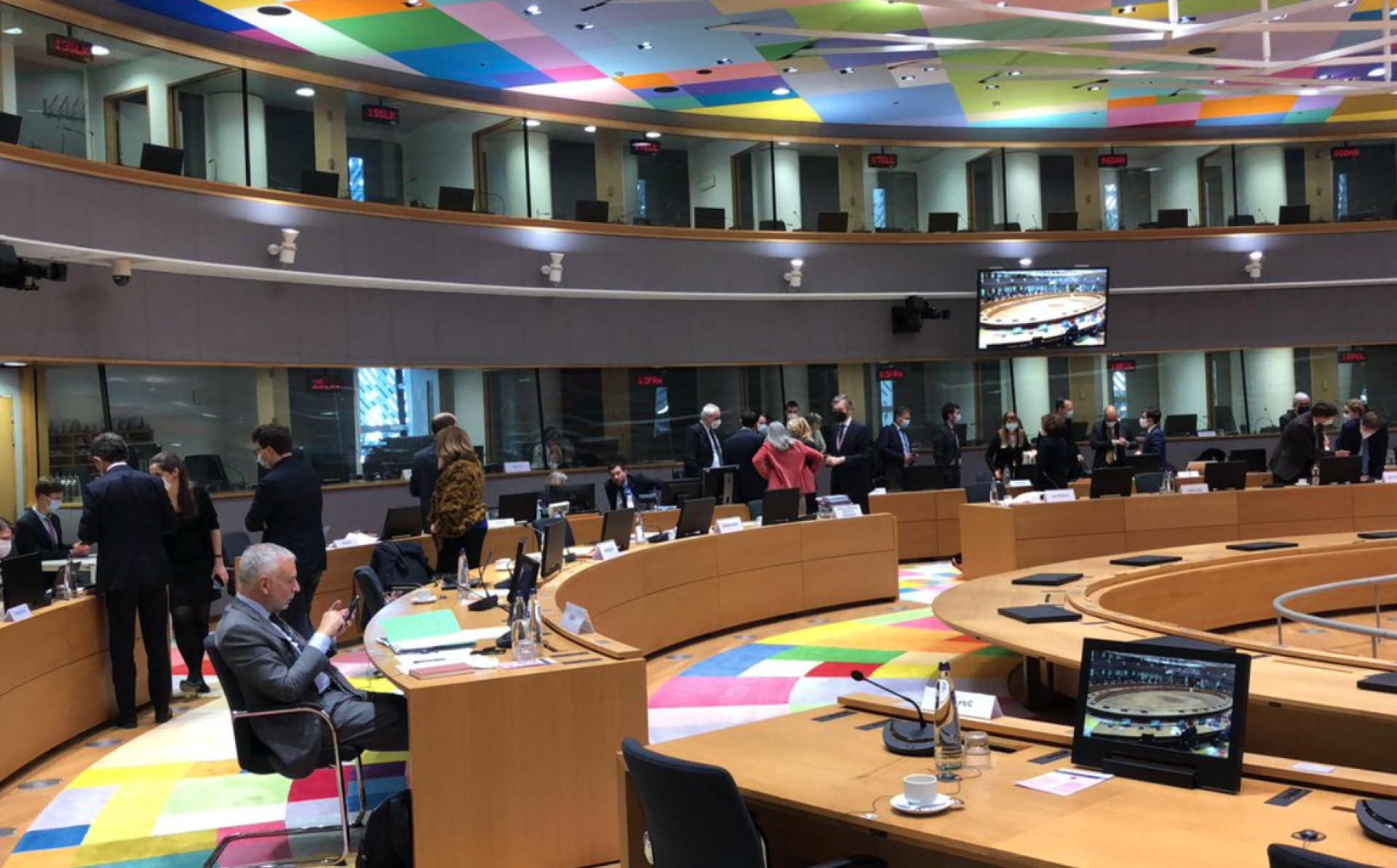 EU agrees to begin examining accession bids from Ukraine, Georgia and Moldova