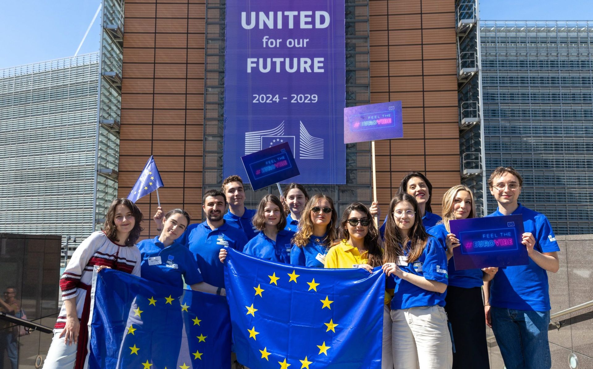 A future in the hands of youth: combining EU youth dialogue and local activism to initiate change