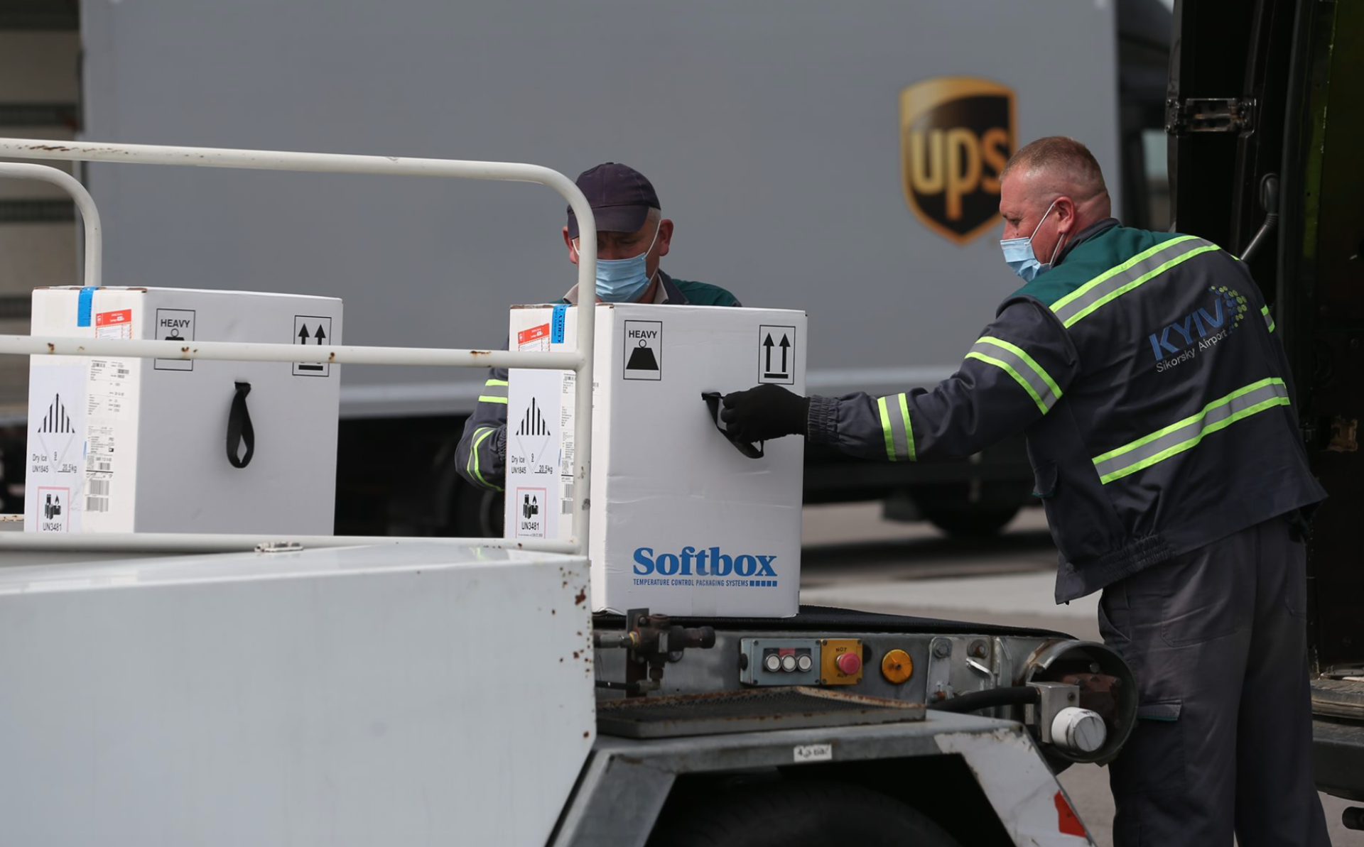 EU-supported COVAX Facility delivers almost 474,000 doses of BioNTech/Pfizer COVID-19 vaccine to Ukraine