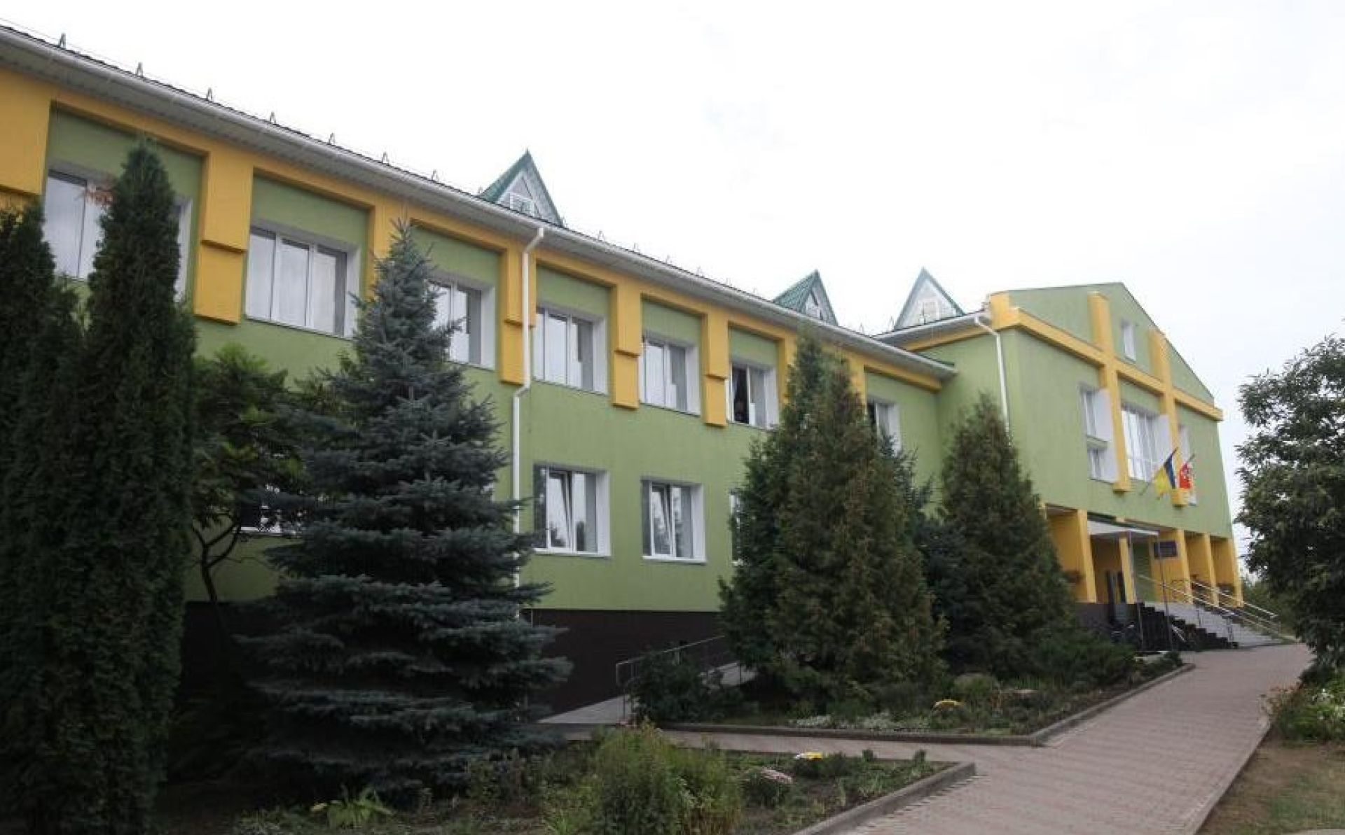 Дві відремонтовані школи у Вінницькій області відкрилися за підтримки Європейського інвестиційного банку