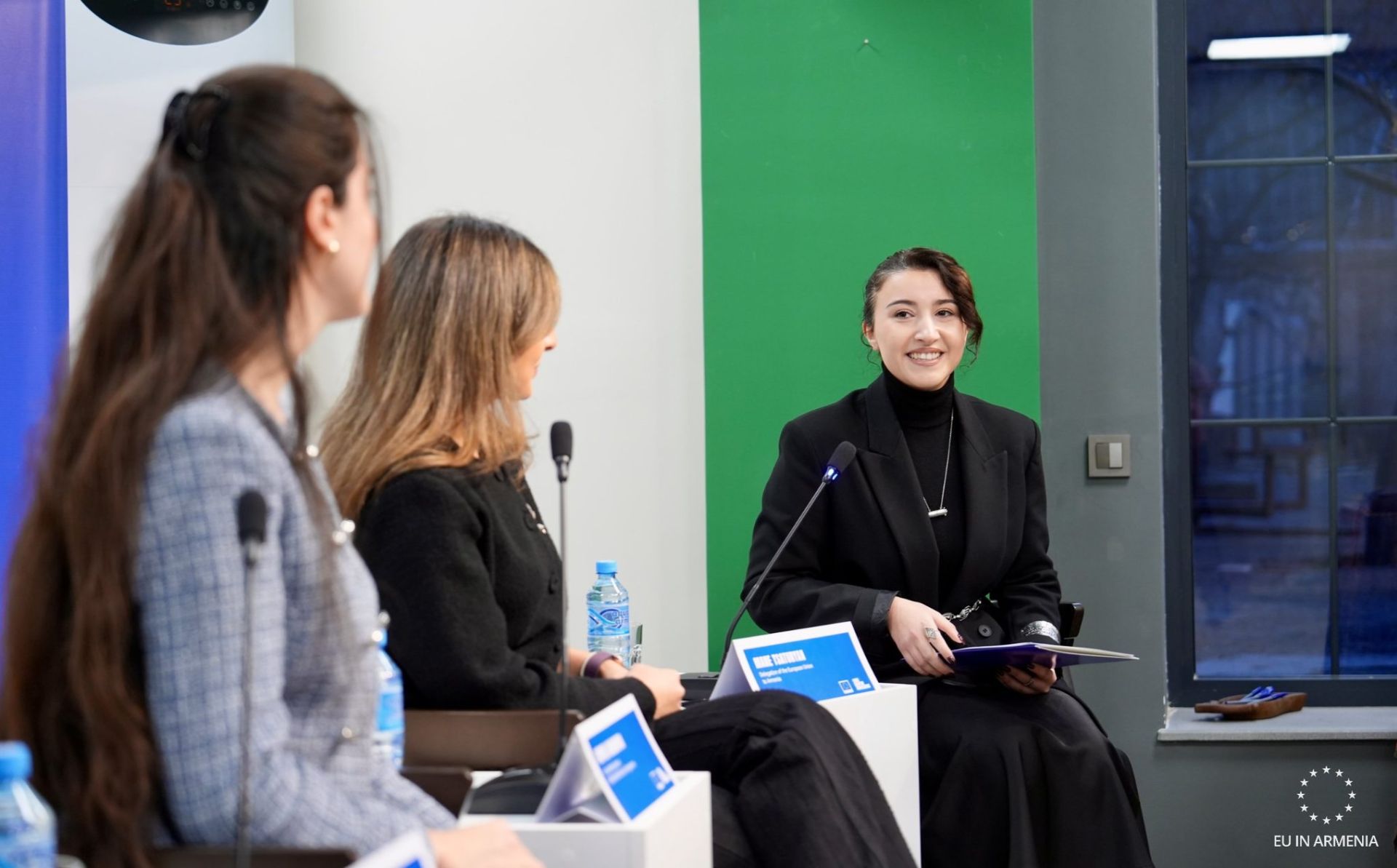 Funded traineeships for young graduates at EU Delegation to Armenia
