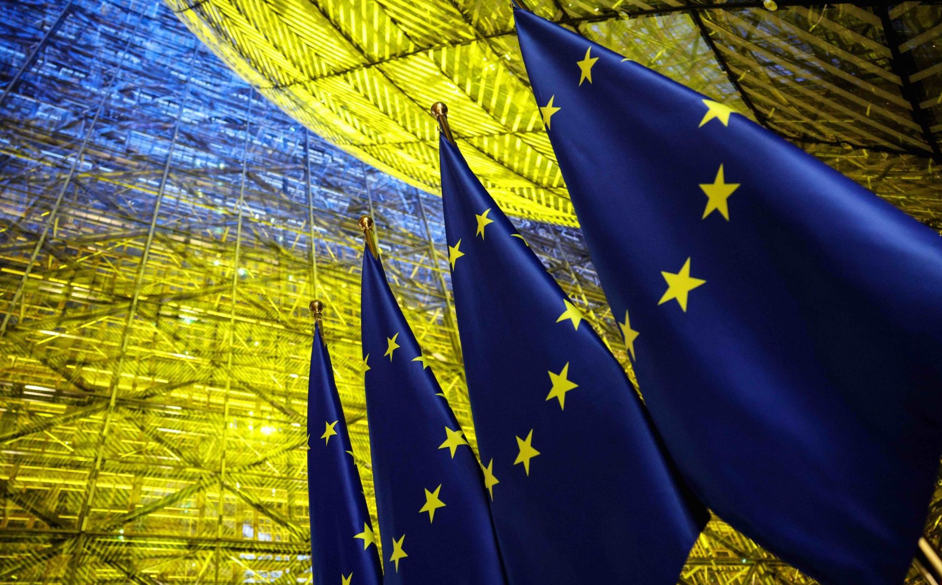 Be strong, be brave, be fearless. EU leaders express their support for Zelenskyy after his clash with Trump