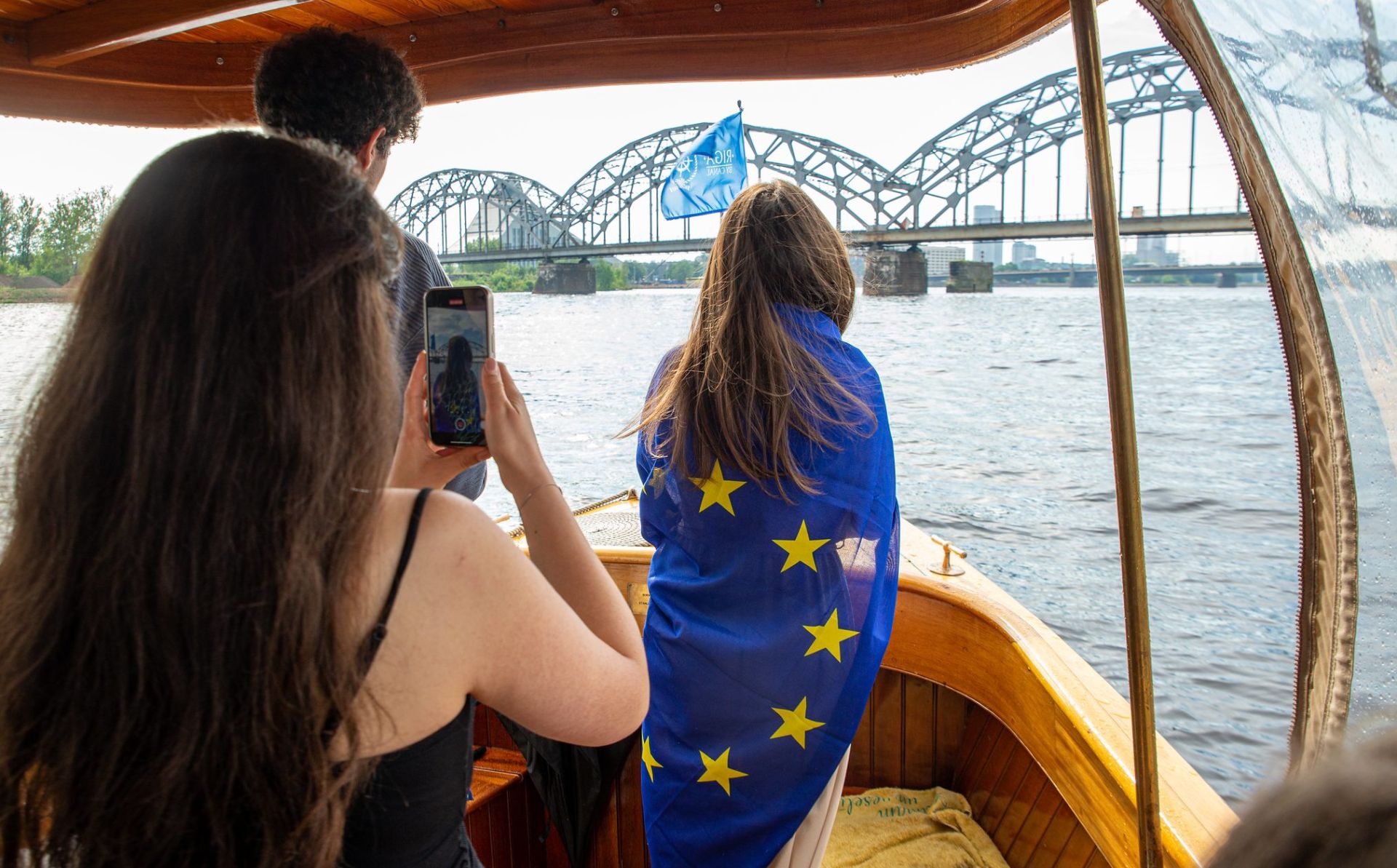 Get ready to explore Europe! DiscoverEU opens call for 18-year-olds