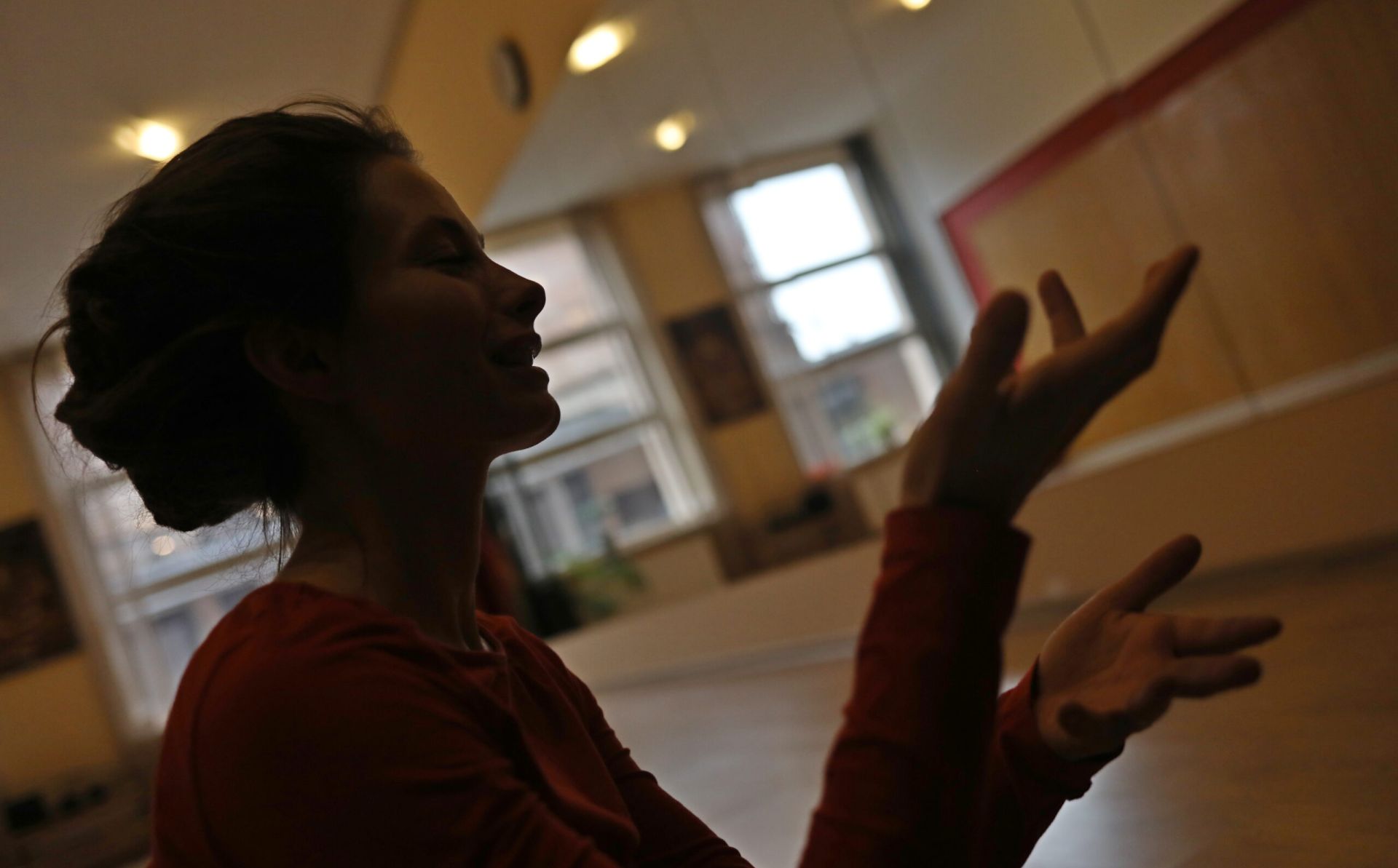Ukrainian artists explore the world, learn new skills and promote their culture with EU support