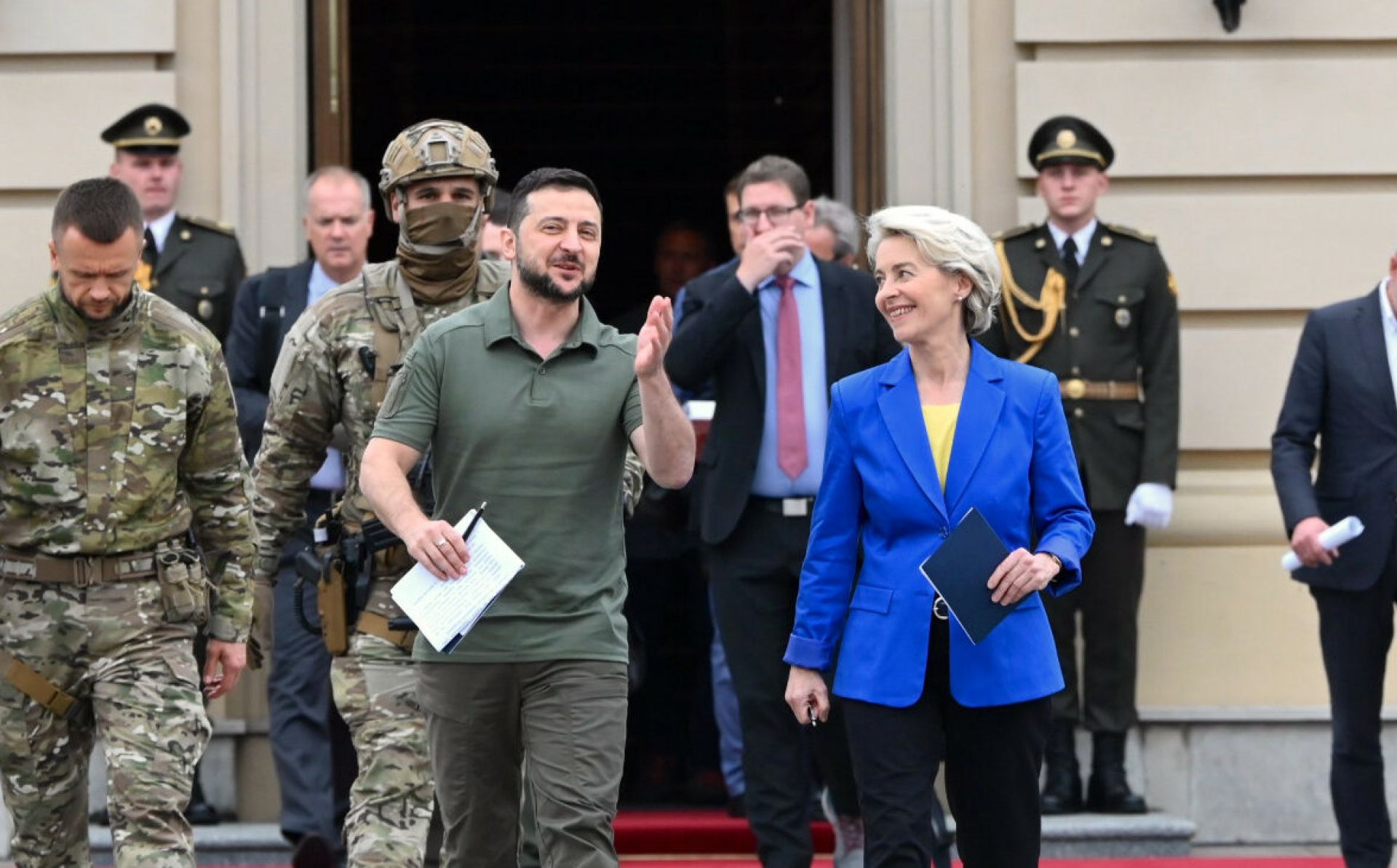 Von der Leyen in Kyiv: Ukraine EU accession is well on track