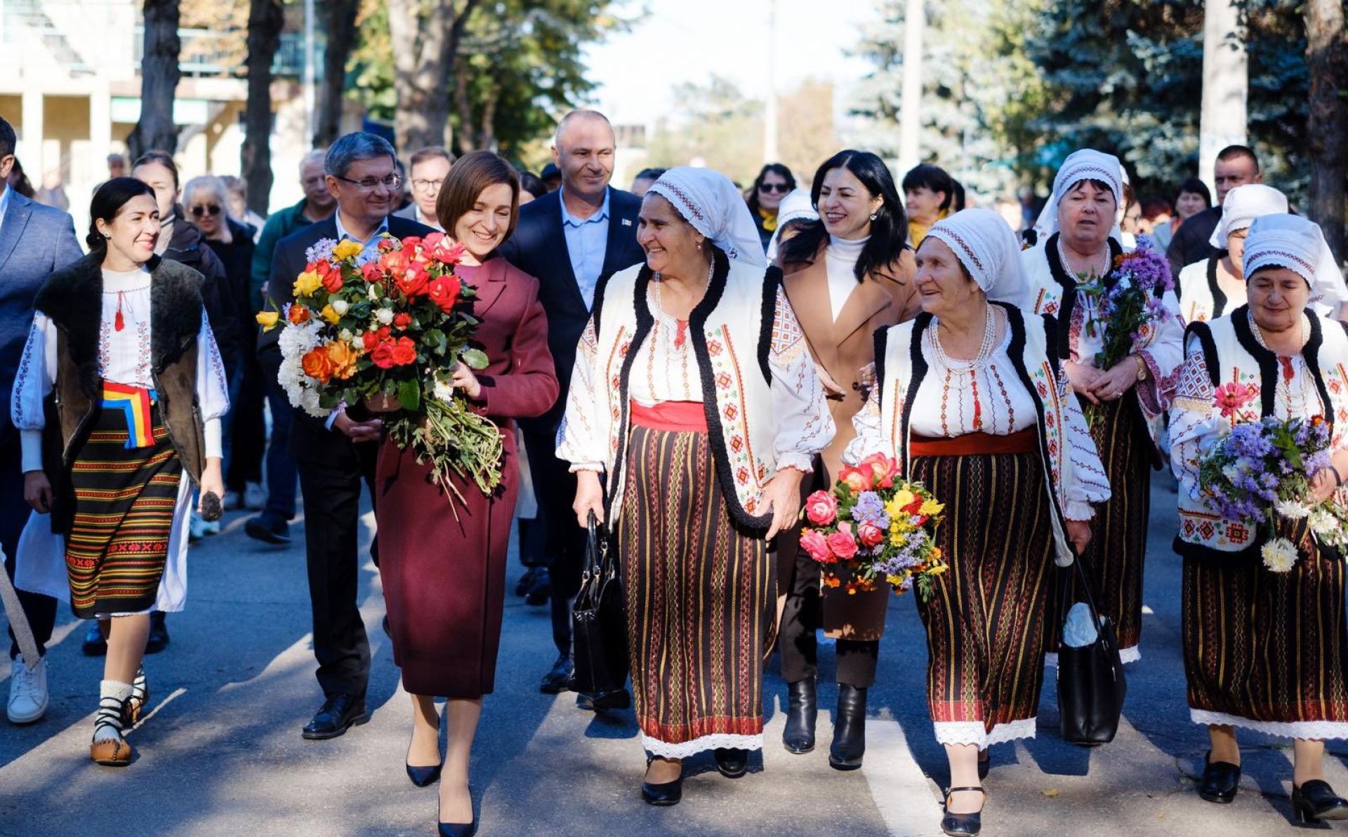 EU welcomes results of constitutional referendum and first round of presidential elections in Moldova
