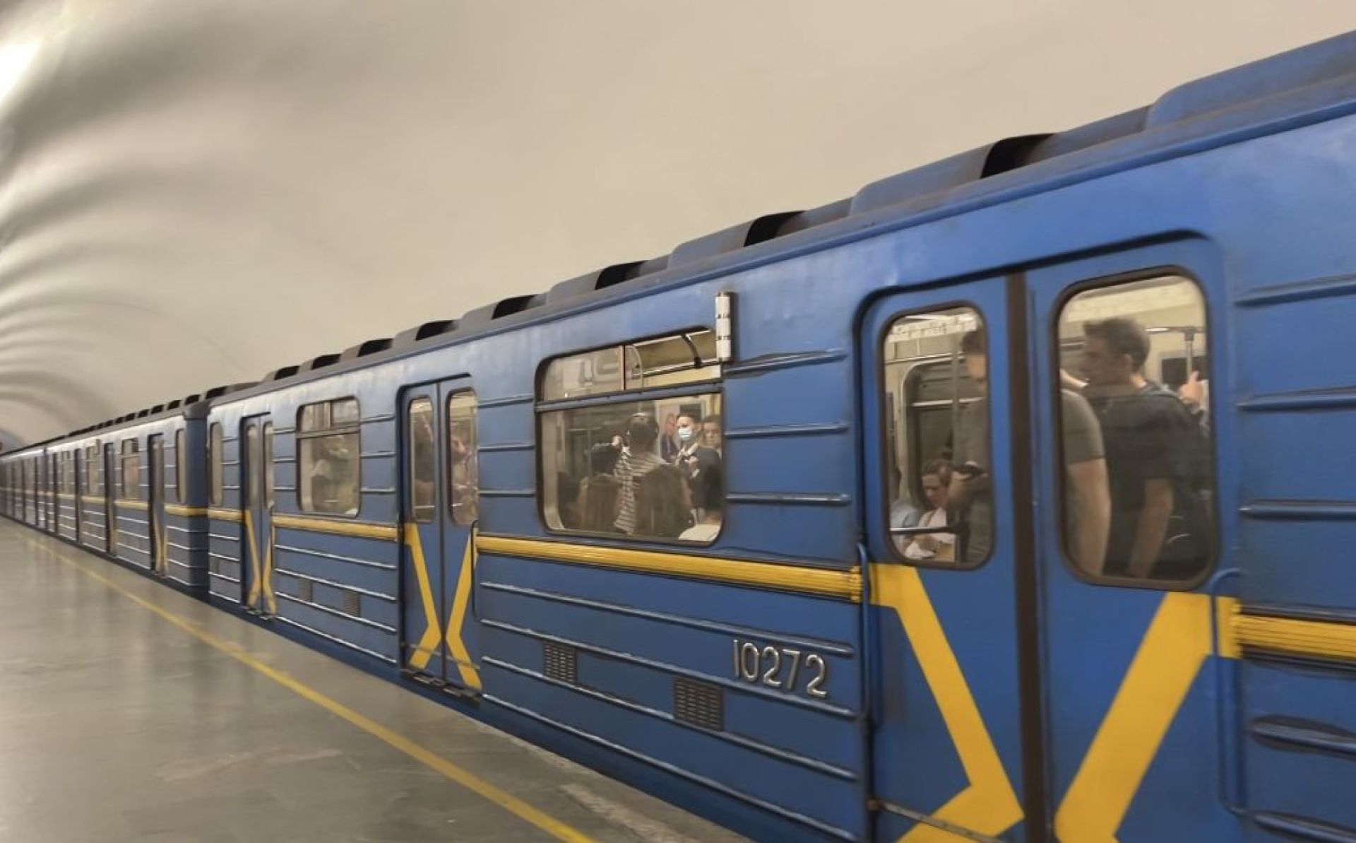 EIB provides €50 million to help Kyiv replace Russian-made metro coaches with a modern fleet