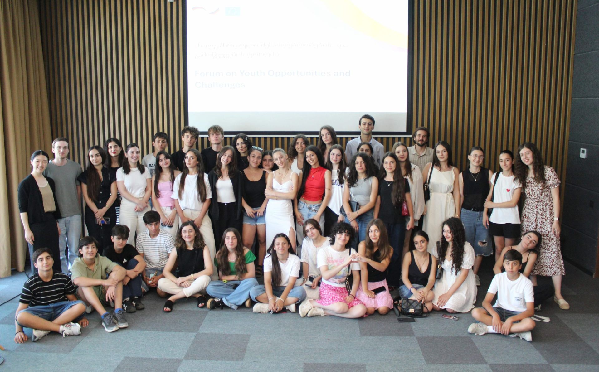 EU4Youth: forum on youth challenges and opportunities