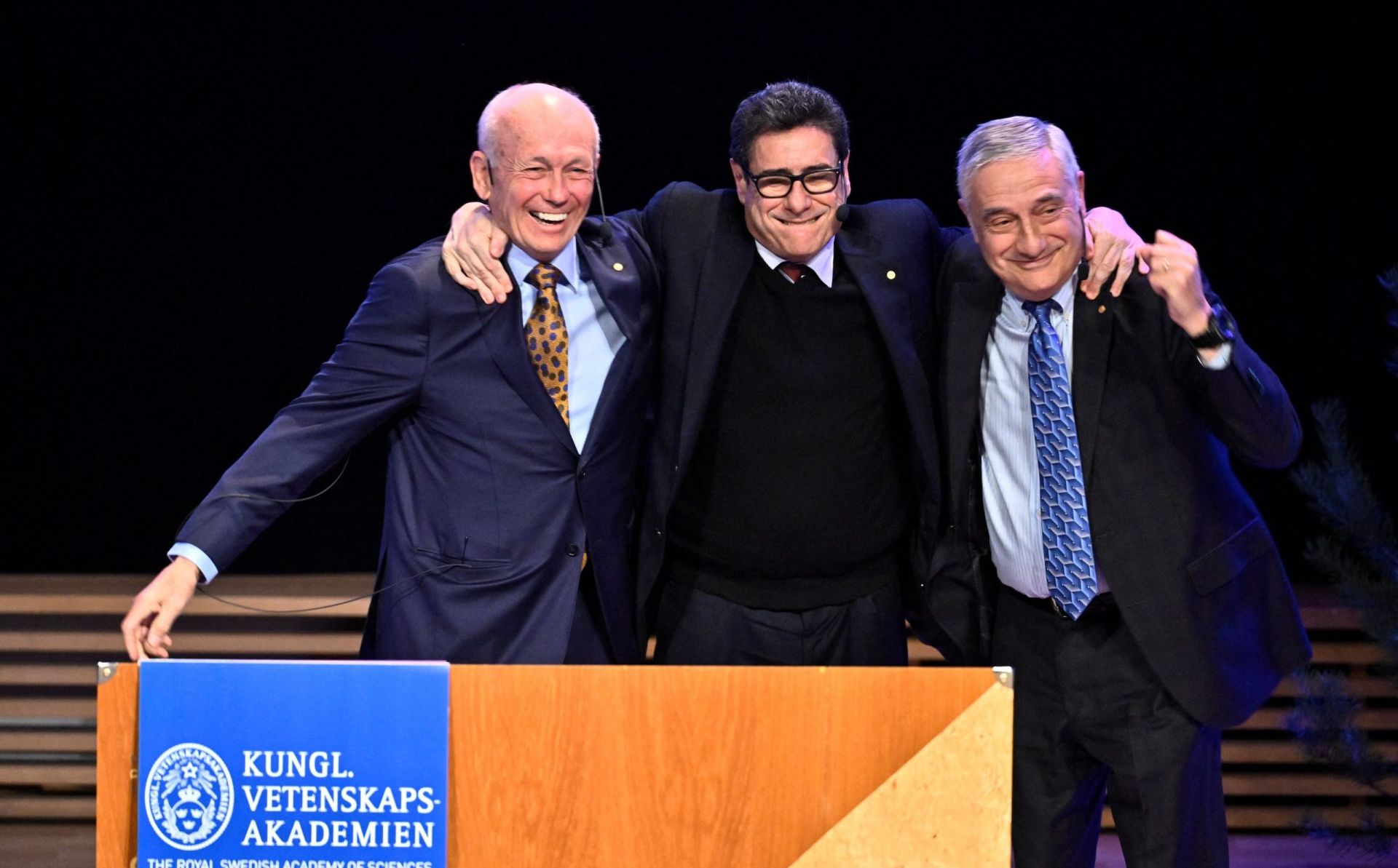 EU enlargement and creative destruction: transformation, disruption, and new opportunities 