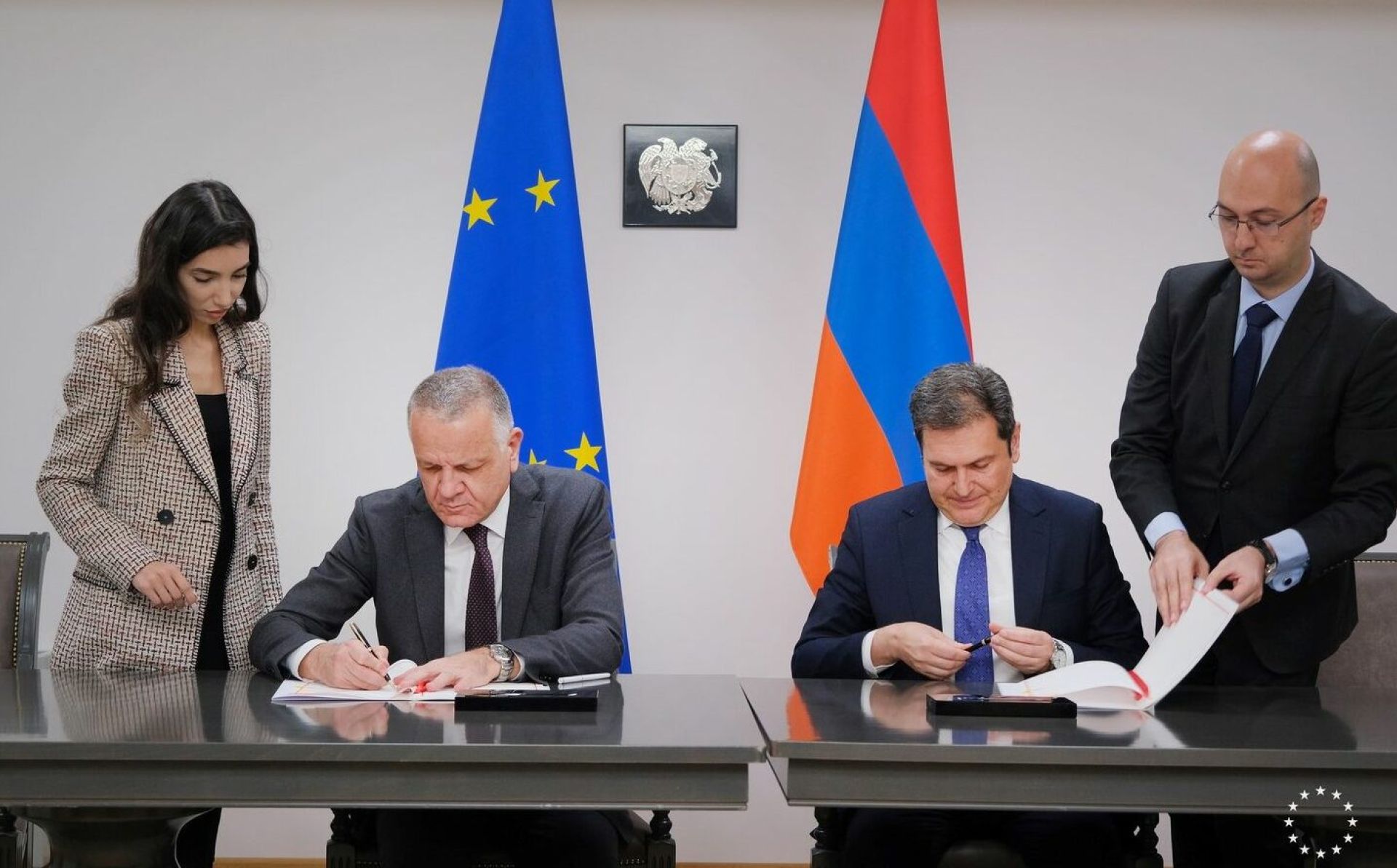 EU and Armenia sign agreement on European Union Mission in Armenia