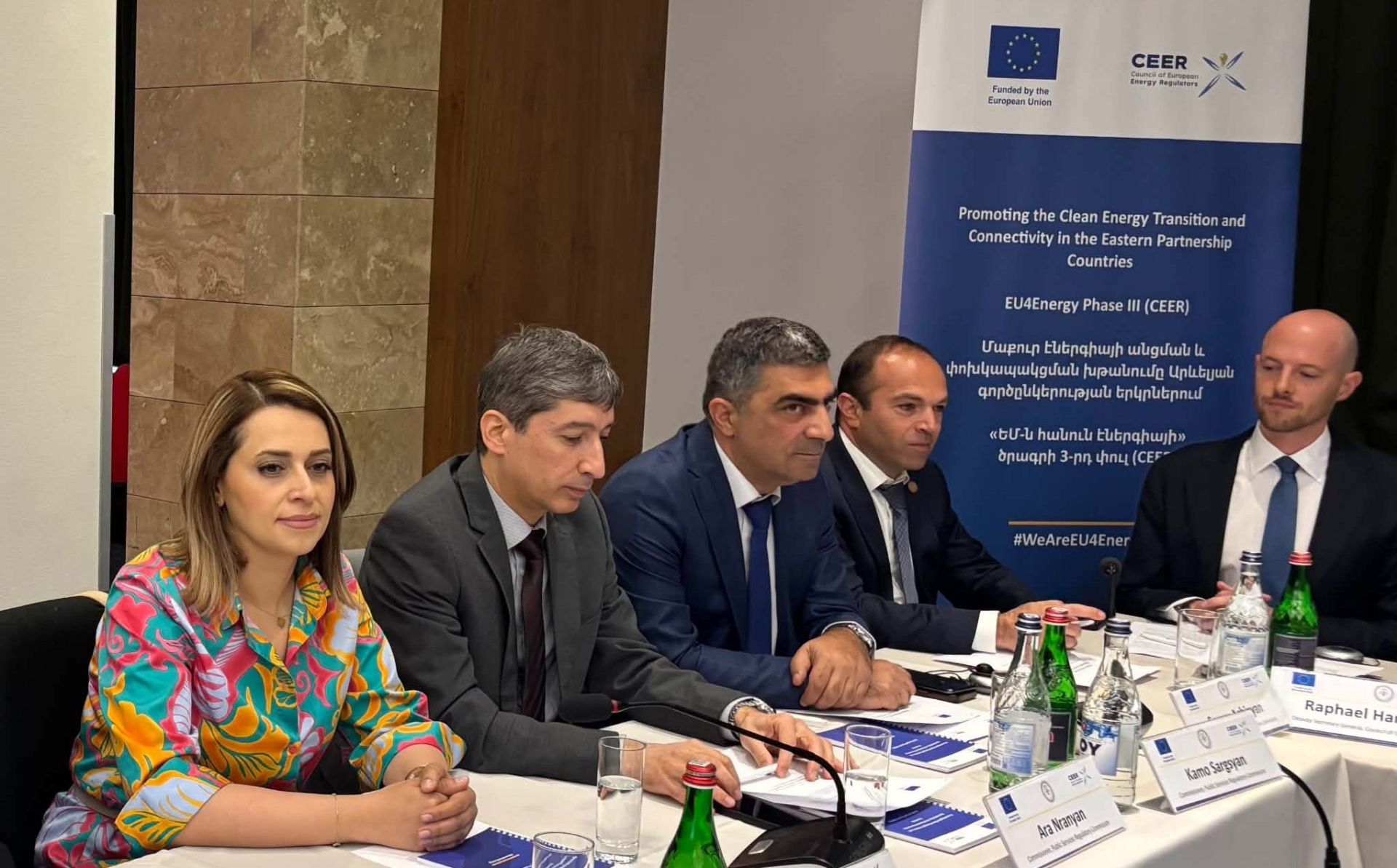 ‘We can turn Armenia into a hub for sustainable energy innovation,’ EU Ambassador tells EU4Energy roundtable in Yerevan