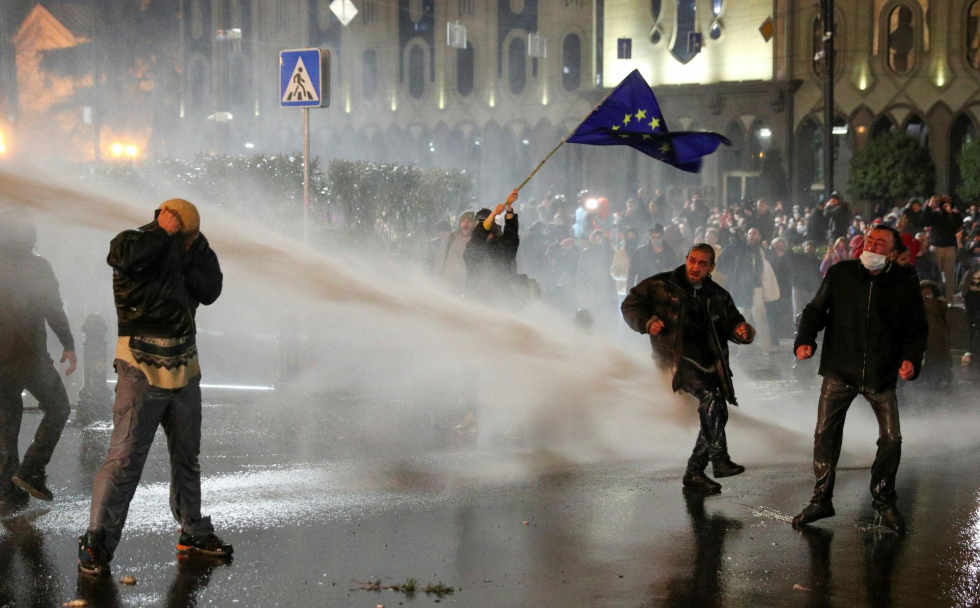 New law on “transparency of foreign influence” is a very bad development for Georgia, says EU