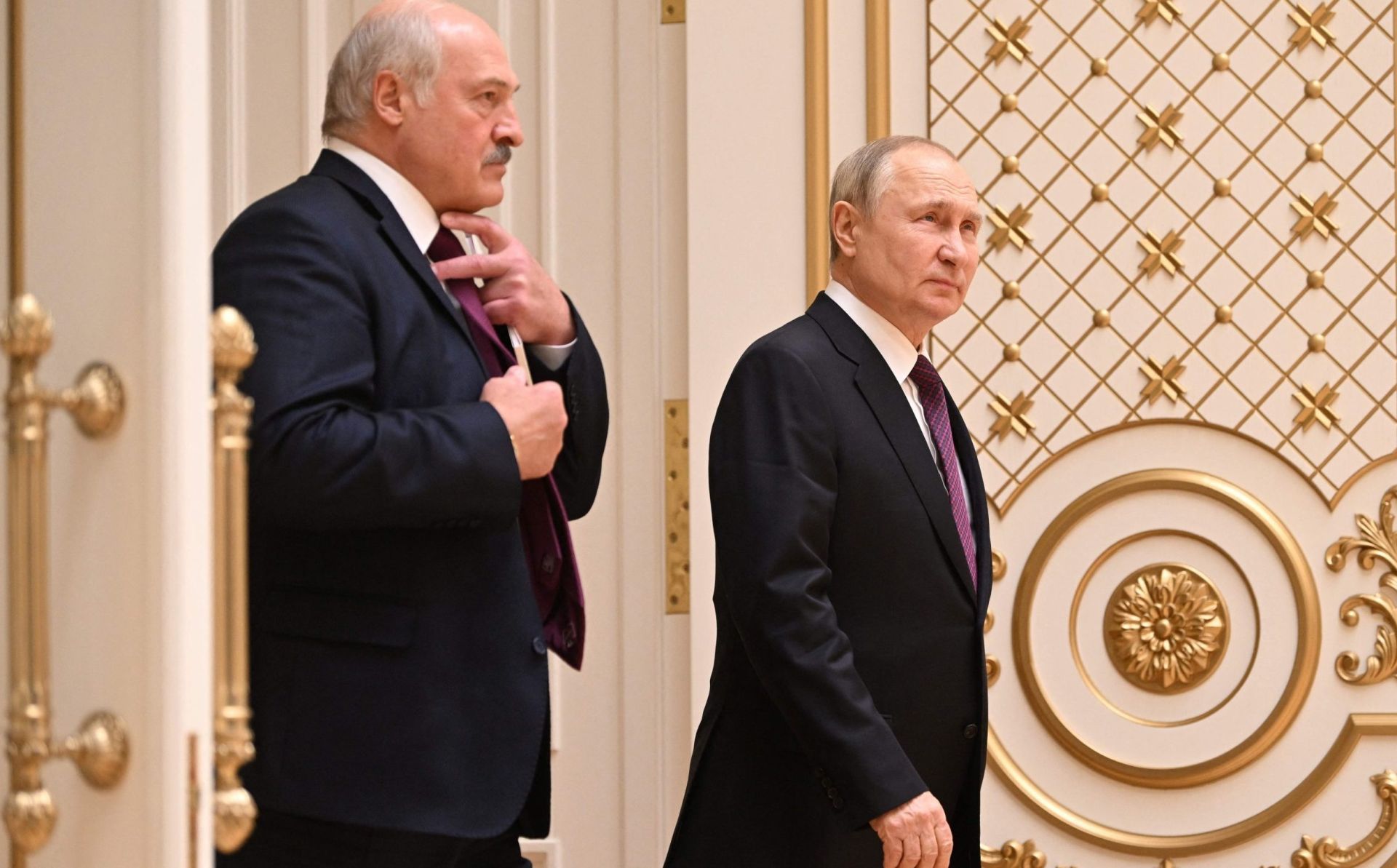 European Parliament calls to freeze Lukashenka’s assets abroad to use them to support victims of repression in Belarus