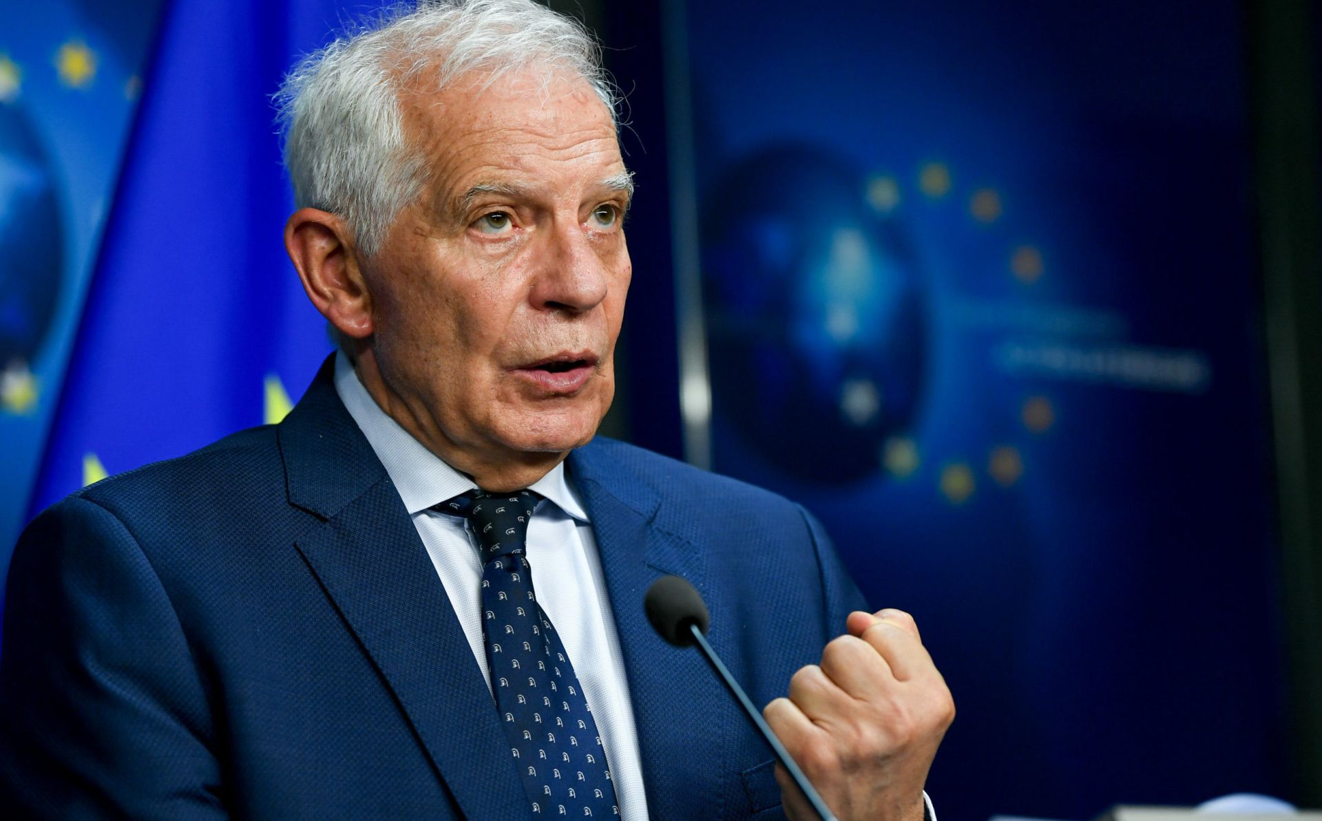 ЄС ухвалив 11-й пакет економічних та індивідуальних санкцій проти Росії