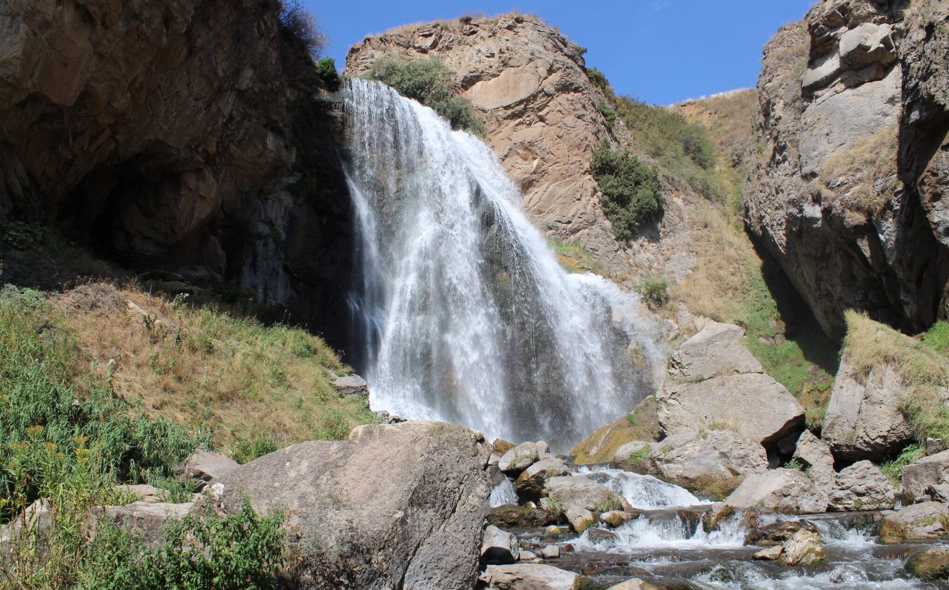 EUWI+: Armenian government adopts EU-developed management plans for Sevan and Hrazdan river basins