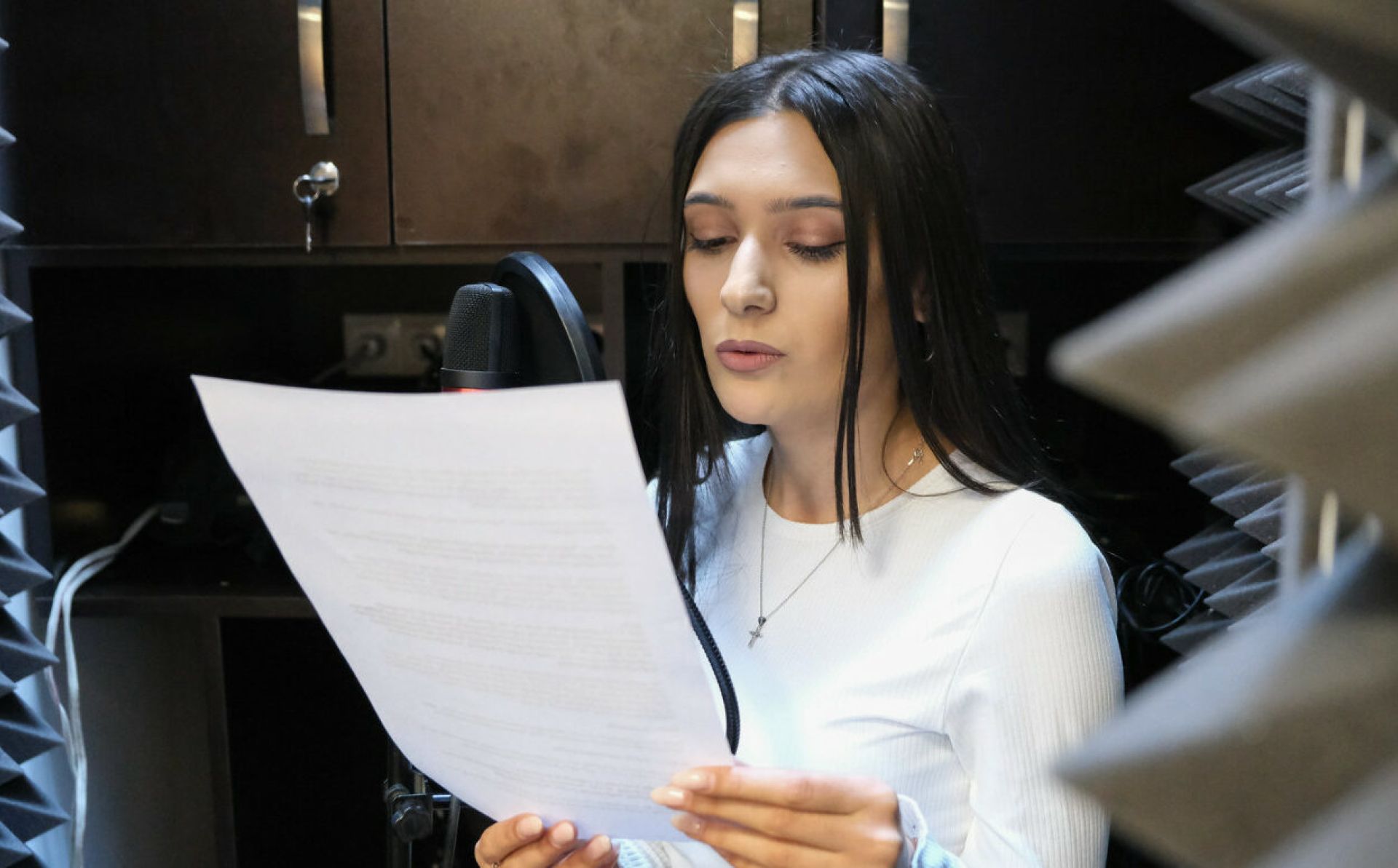 DW Akademie offers Ukrainian journalists training and €2000 for podcast production