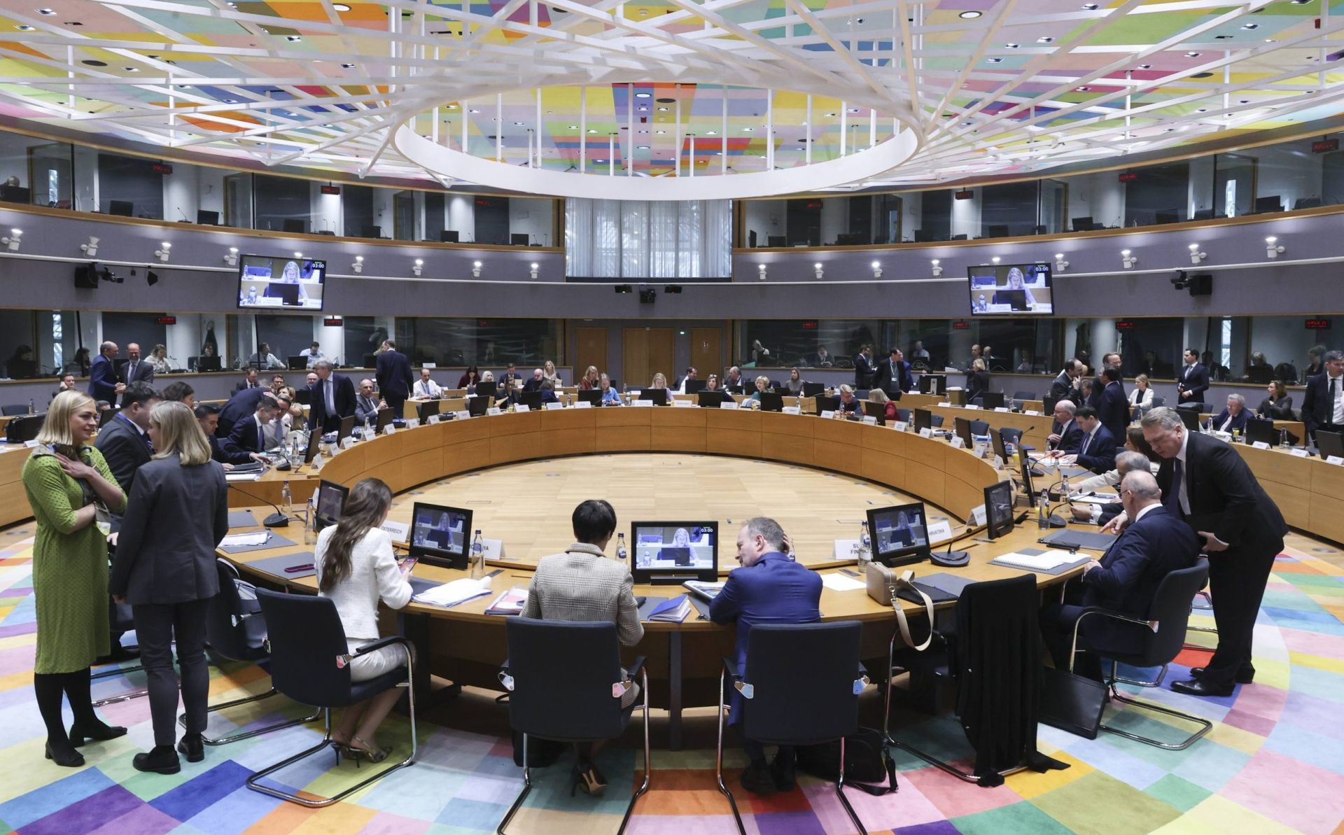 Russian hybrid threats: four individuals added to EU sanctions list for information manipulation activities