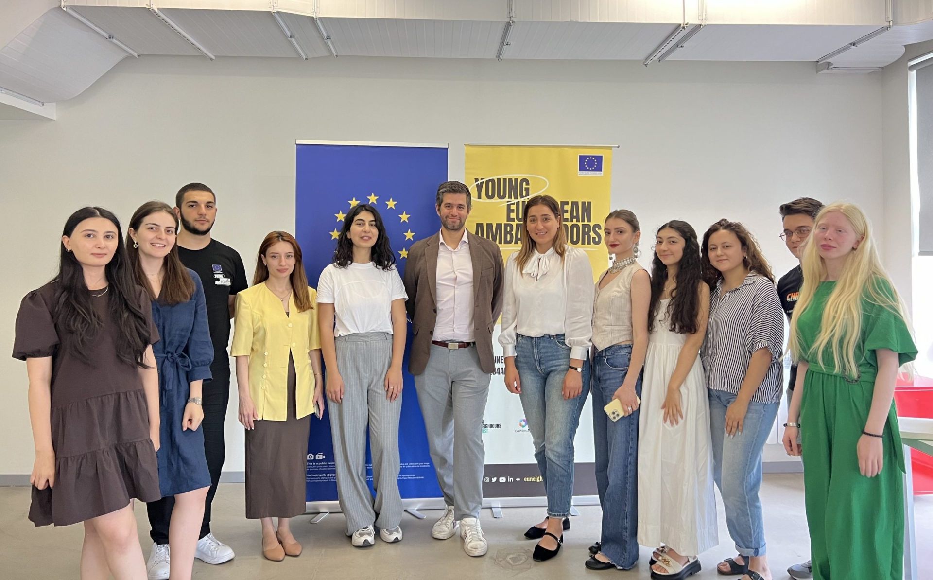 Young European Ambassadors host meeting with EU Mission in Armenia