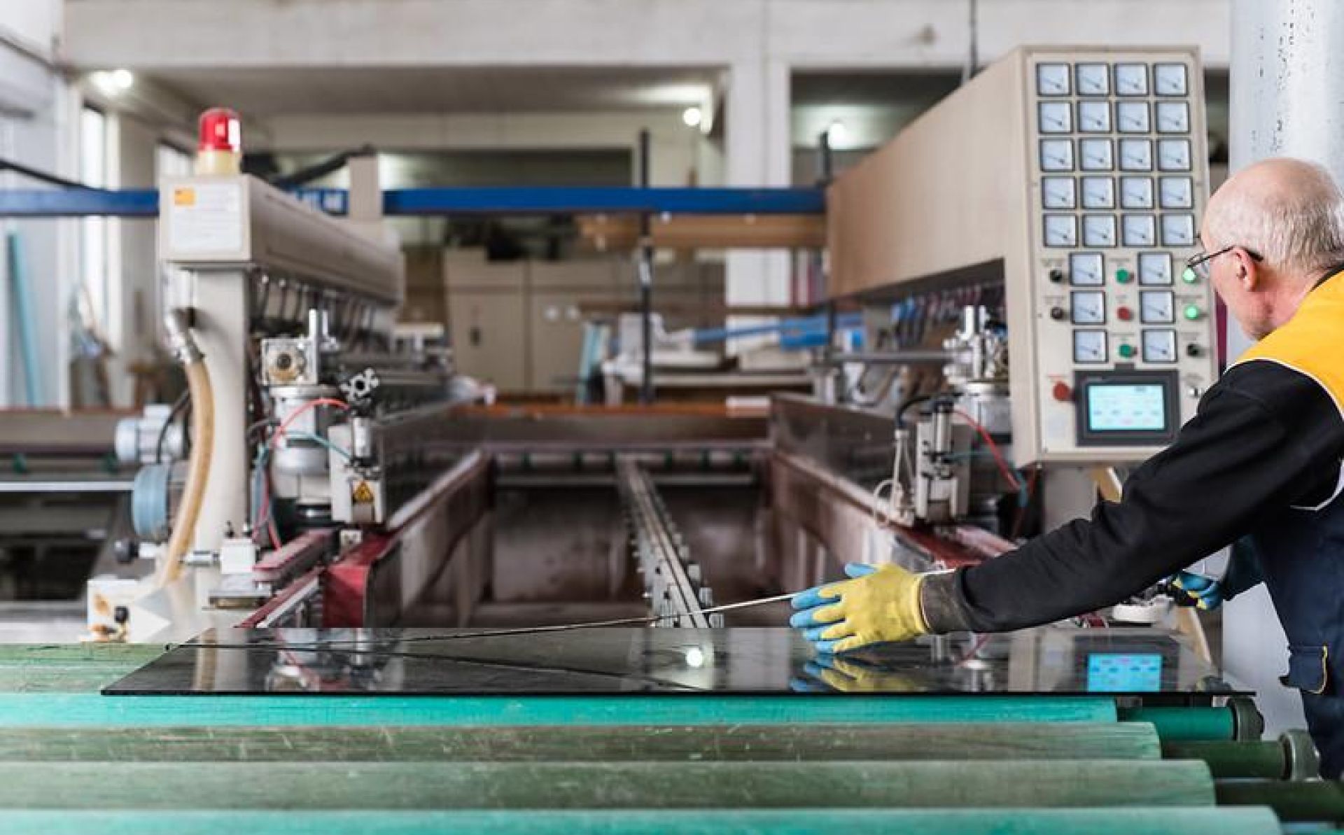 EU and EBRD team up with top Armenian bank to provide fresh funds for local firms