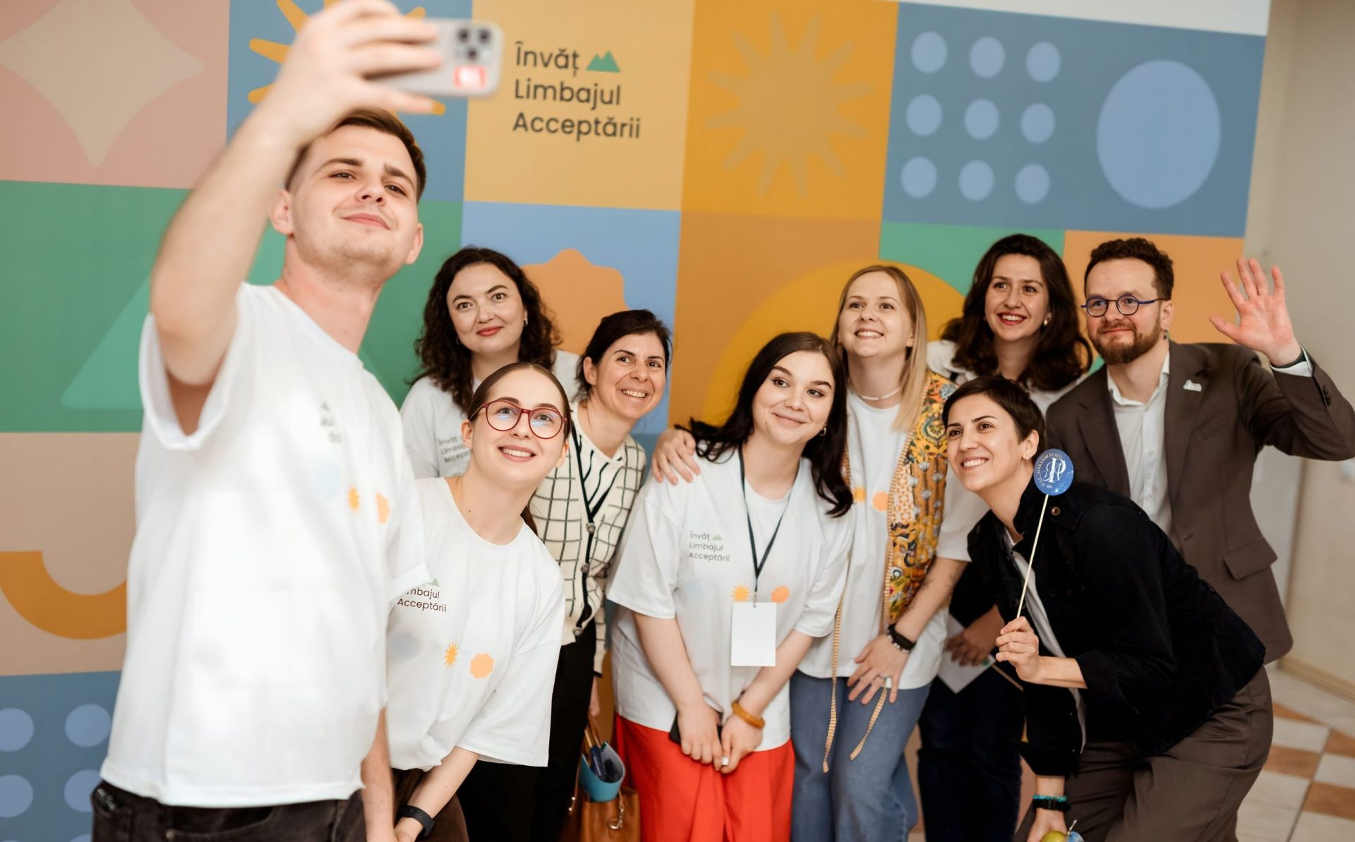 „A” de la „acceptare”, „D” de la „diversitate”: Școlile dinMoldova învață alfabetul incluziunii