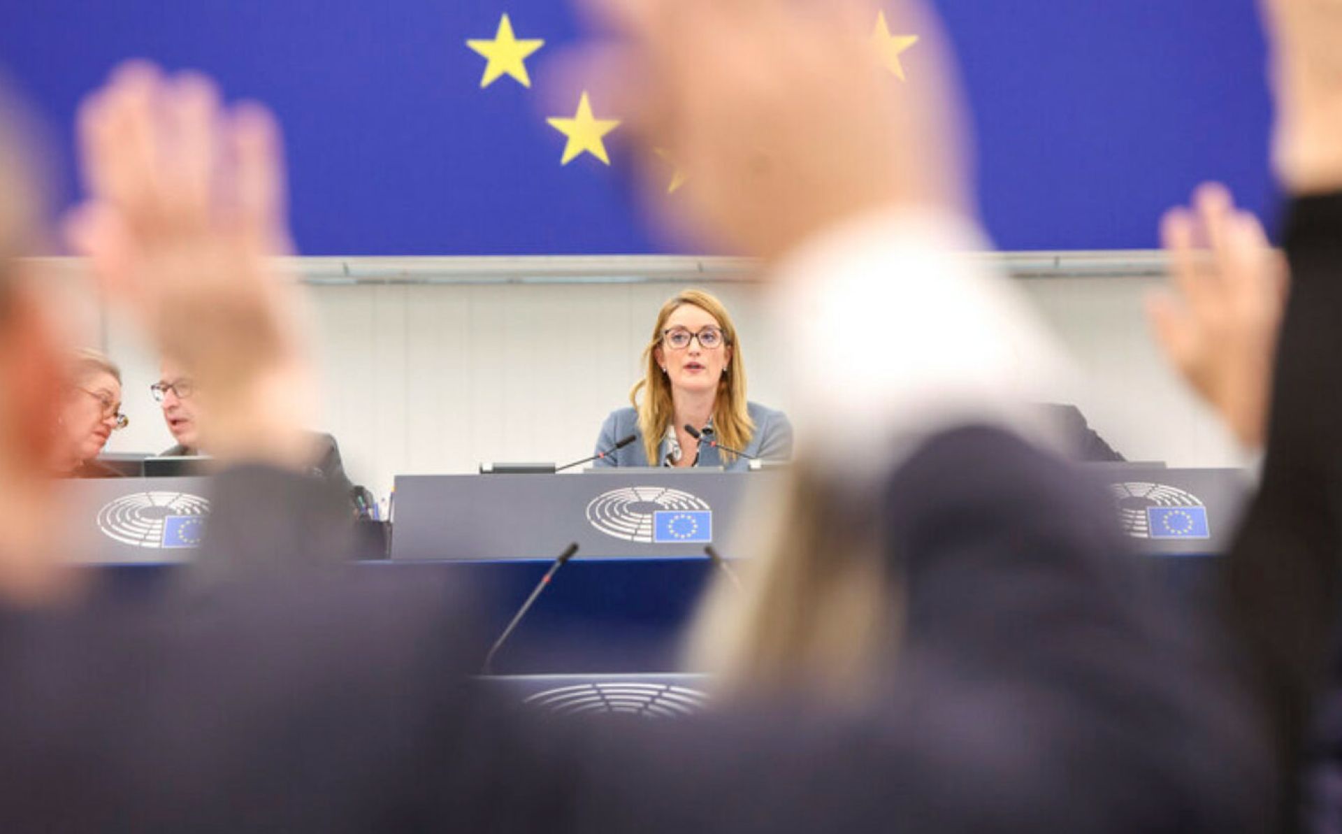 European Parliament calls for firmer response to Russian threats to European security