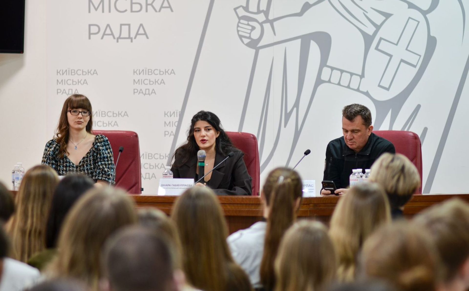 EU4Youth supports dialogue on politics as a social environment for youth in Kyiv