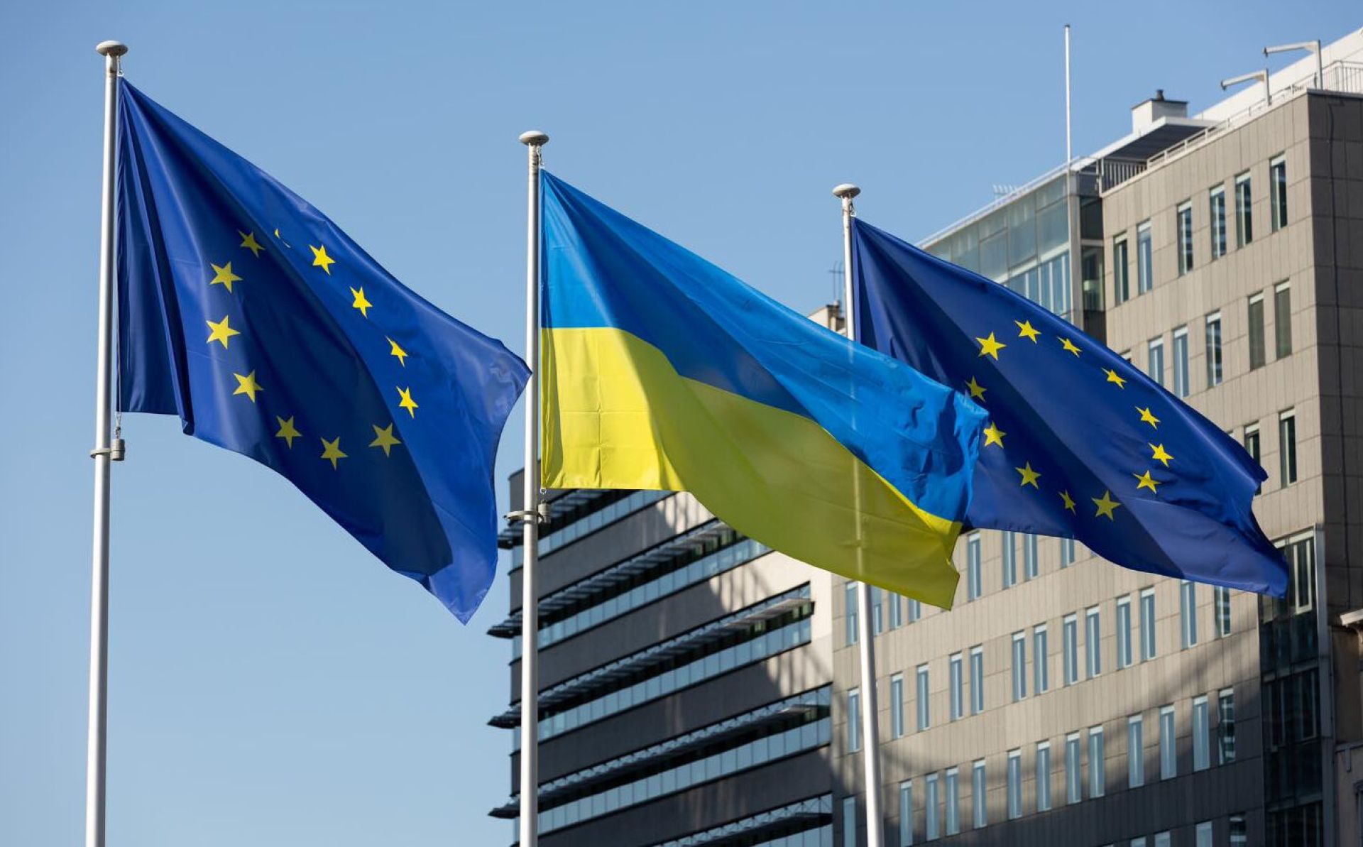 EU renews economic sanctions against Russia for a further six months 