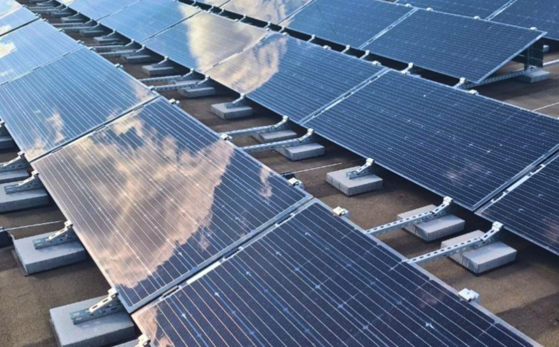 EU-backed ‘Ray of Hope’ brings new solar energy to hospitals in Kyiv region