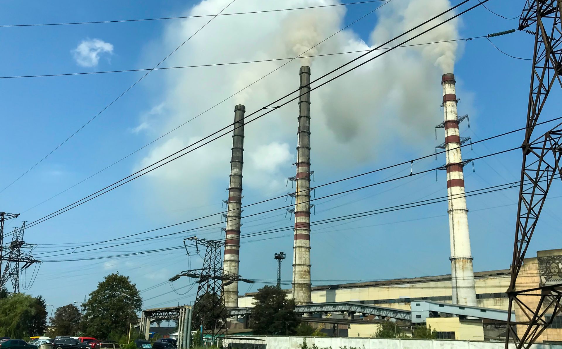 UE va conecta rețelele electrice ale Ucrainei și Moldovei la propriile rețele în locul rețelelor rusești în caz de întrerupere