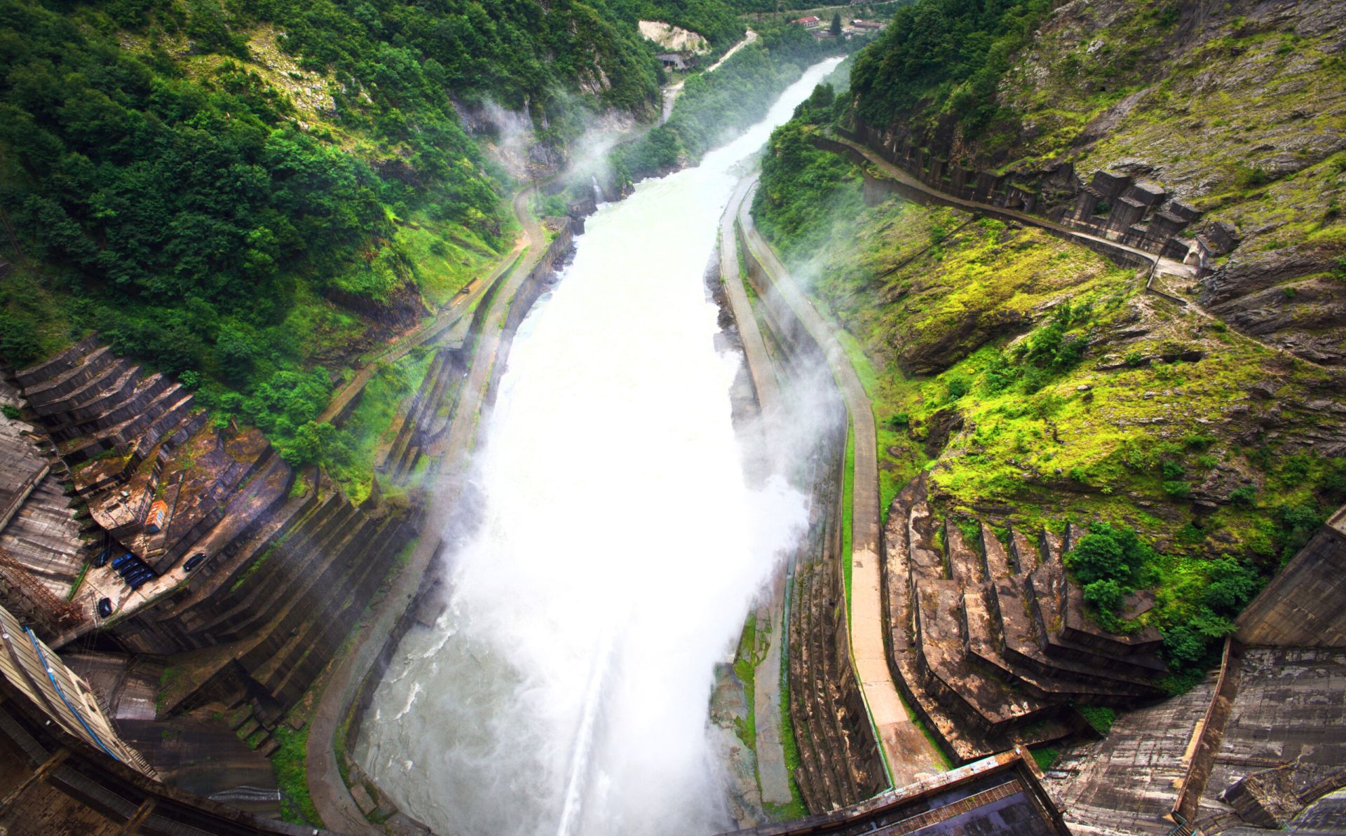 Stop energy losses: Enguri Hydropower Plant undergoes rehabilitation with EU support