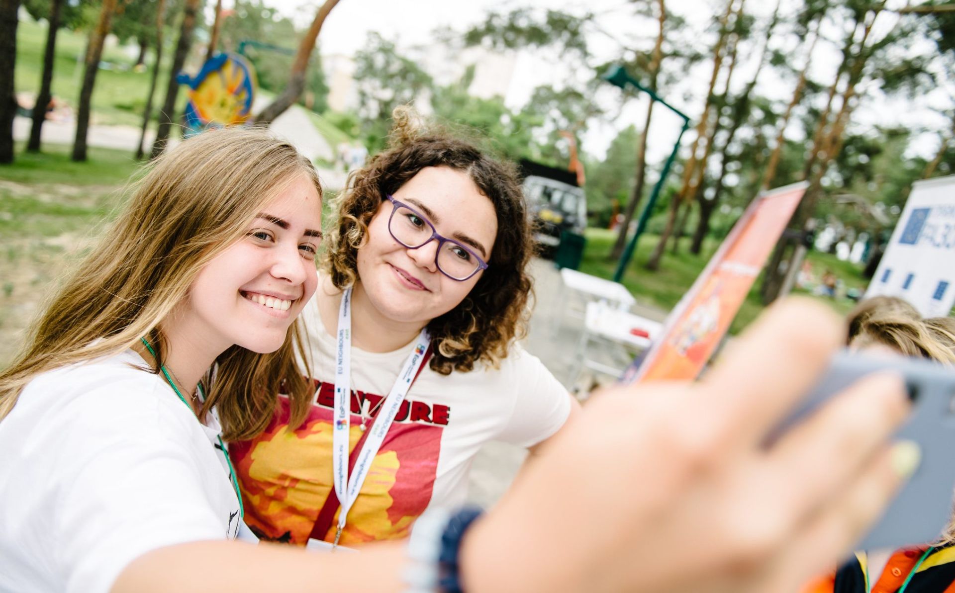 Girls Leadership Academy 5.0 in Ukraine – open to girls aged 14-16 from small towns and villages