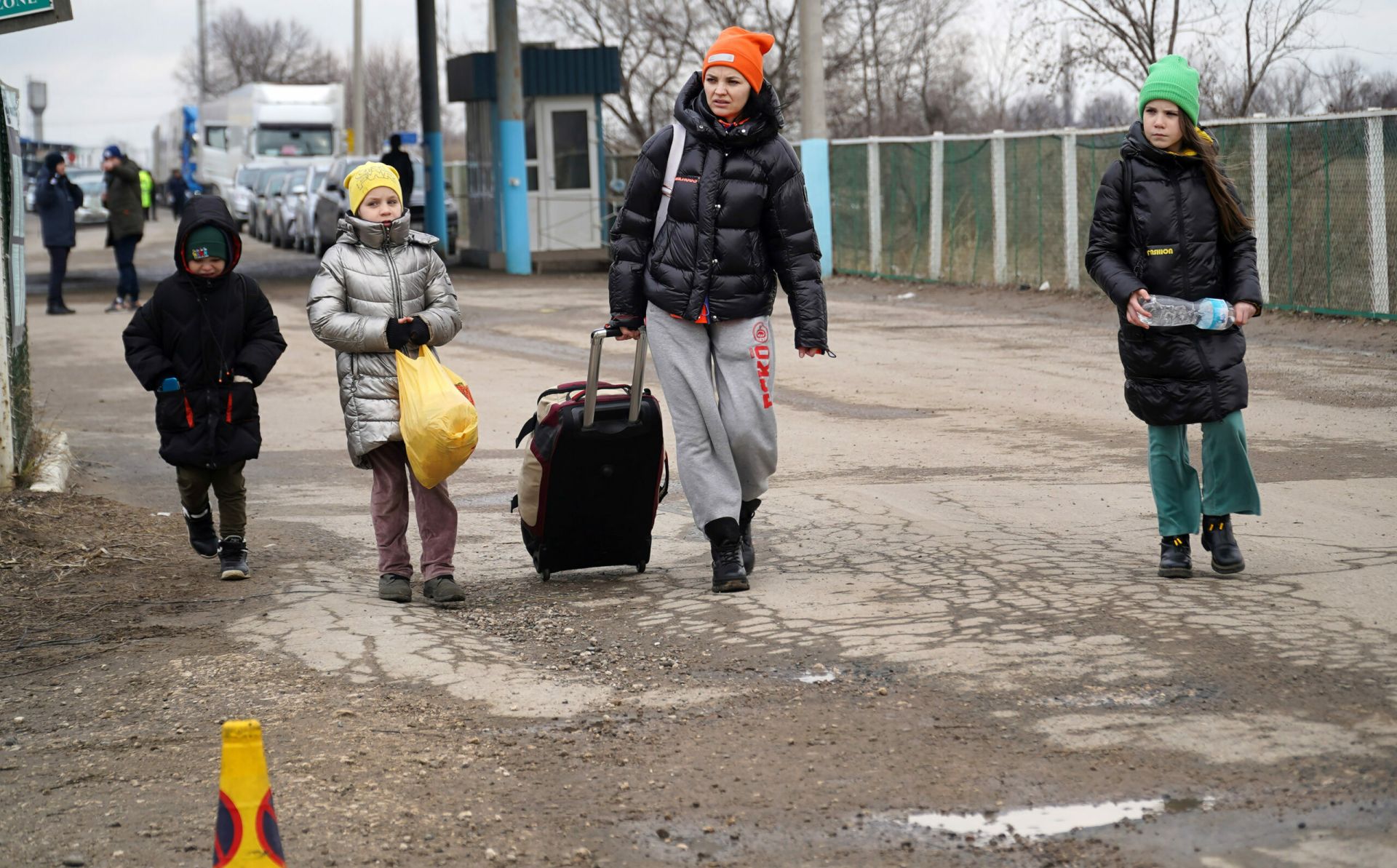 Жінки та війна: втеча з України без чіткого пункту призначення