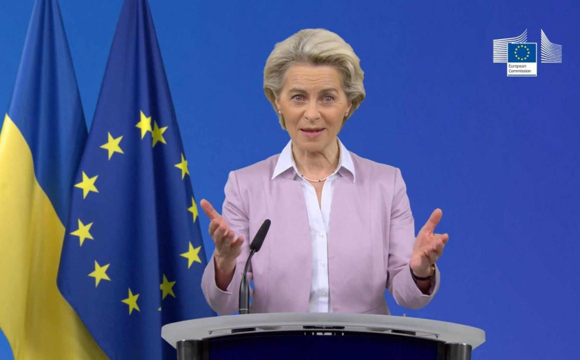 Ursula von der Leyen to Ukrainian parliament: investments should be coupled with new wave of reforms