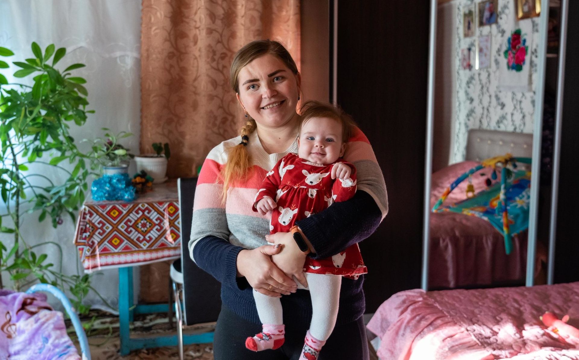 Eurobarometer: 81 per cent of European welcome Ukrainians fleeing the Russian war into EU