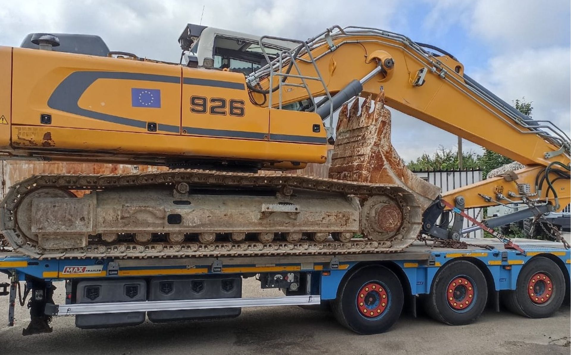 Ukraine: Denmark donates excavators through EU Civil Protection Mechanism