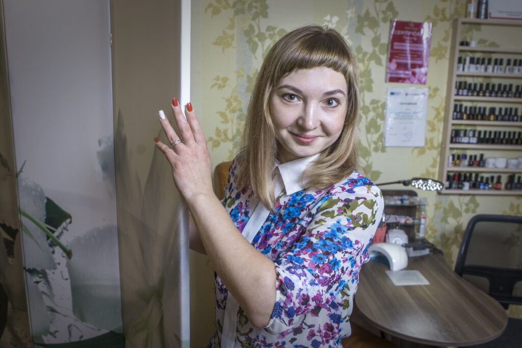 Второй шанс в Донецке: как поддержка ЕС помогла Елене получить лучшие навыки для лучшего будущего