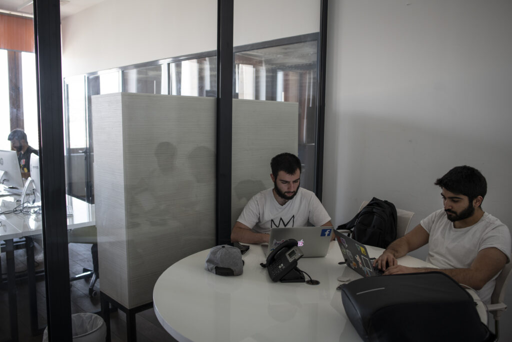Армянский стартап-платформа для контактирования работодателей и студентов