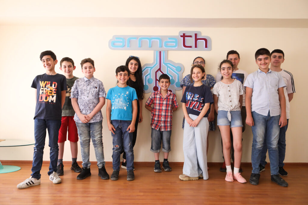 Computer code and robots: boosting digital skills in Armenia with the help of the European Union