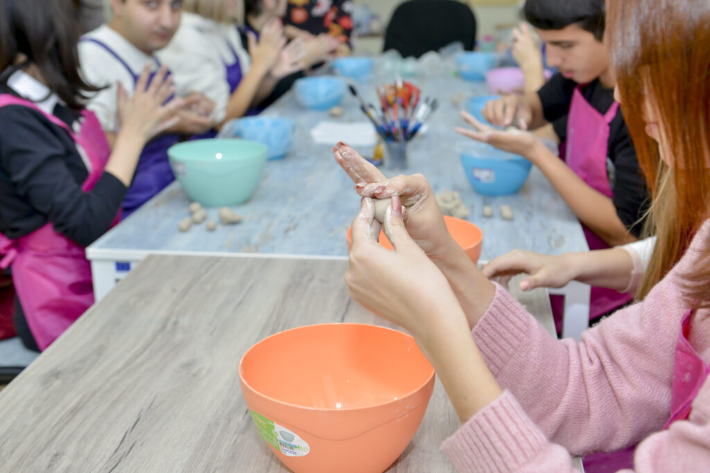 Baku’s first inclusive craft class: sparking interest in children with disabilities