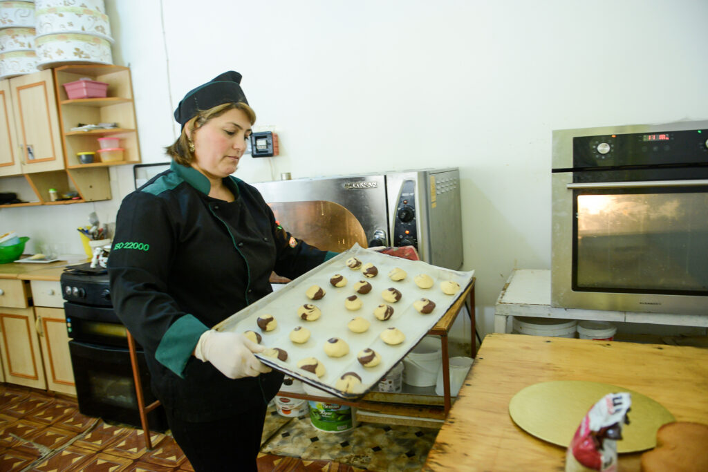 Govher Khanhuseynova and her bakery: everything starts with self-belief