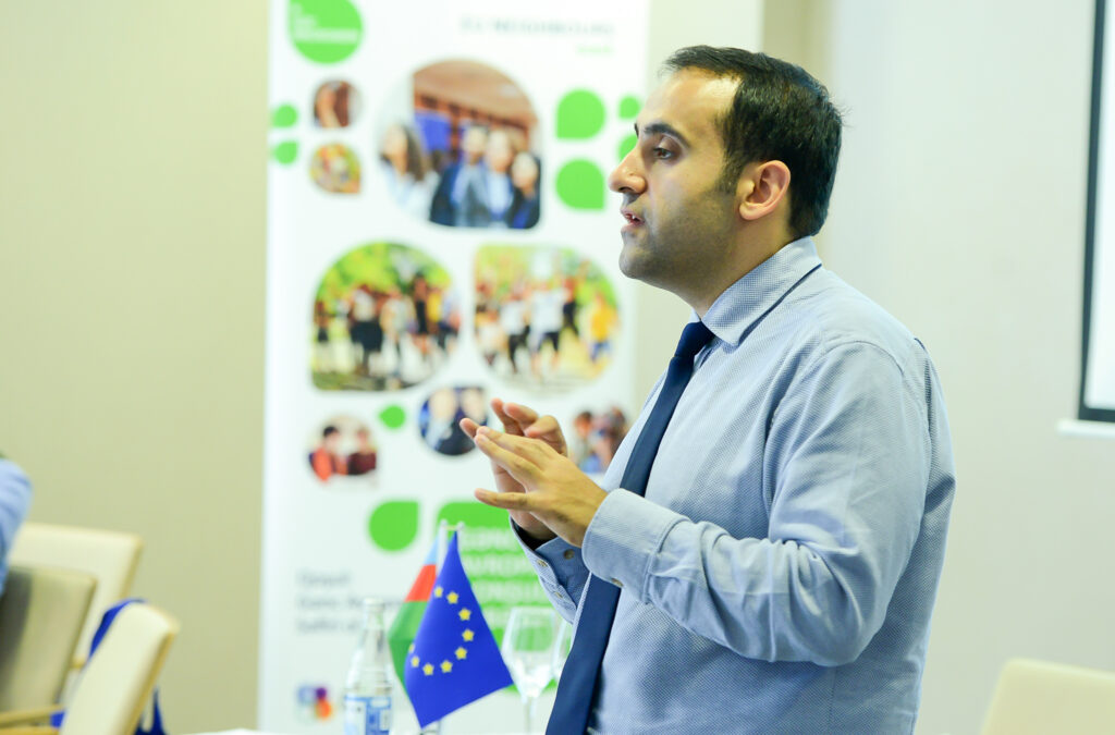 Евро-школа в Галаалты: мотивируя и вдохновляя молодежь на успех