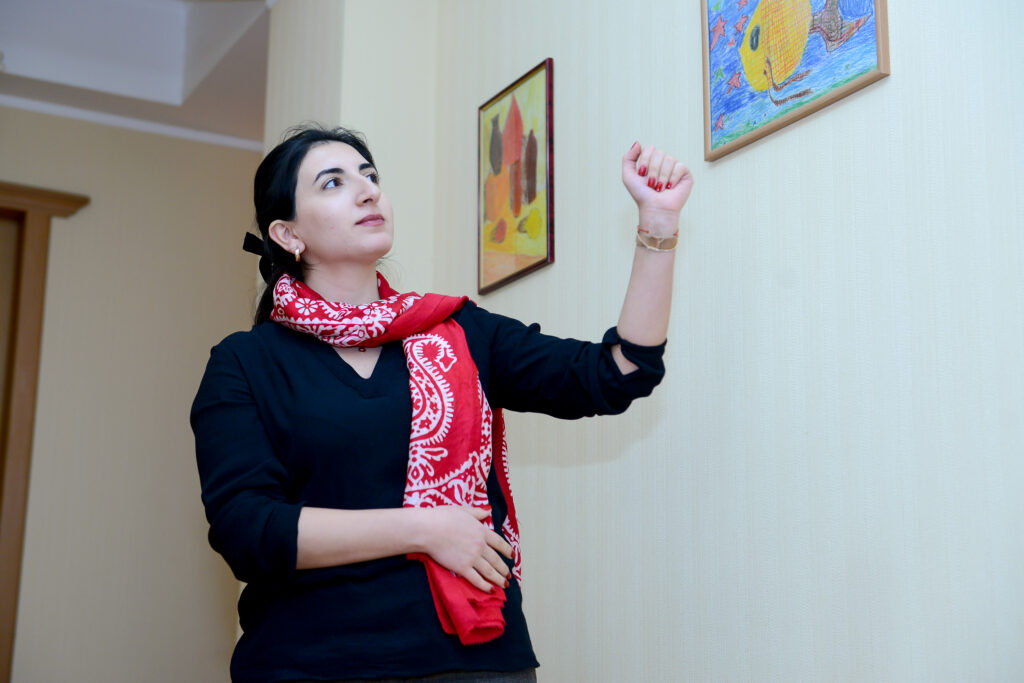 Ламия Рзаева: Успешное развитие страны – за образованием девочек