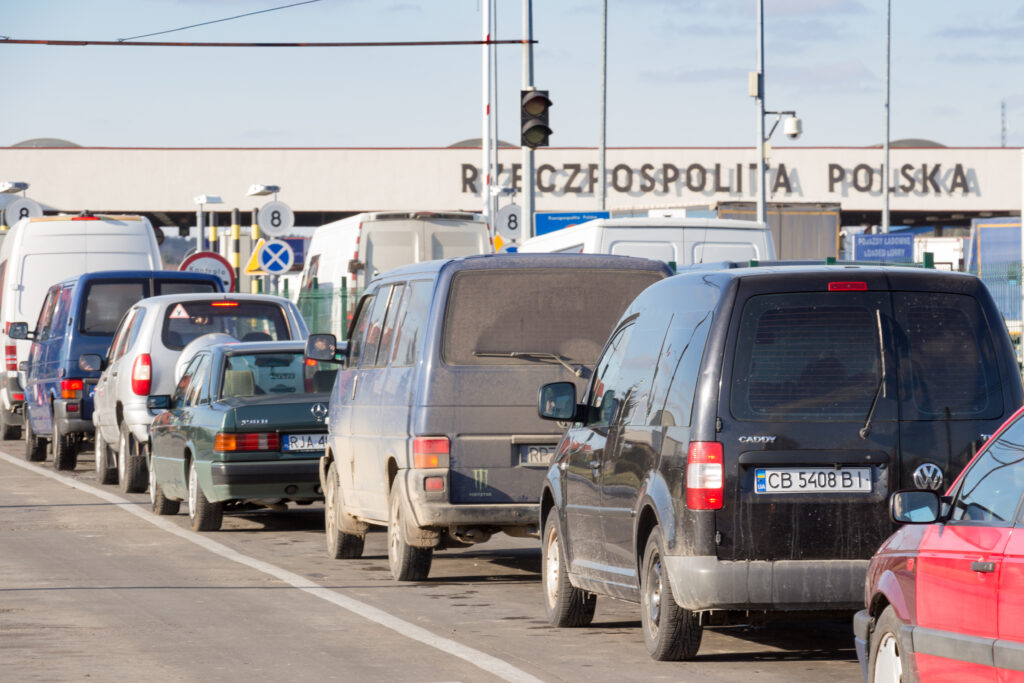 Как сохранить безвиз Украины с ЕС и что делать с отказами на границе