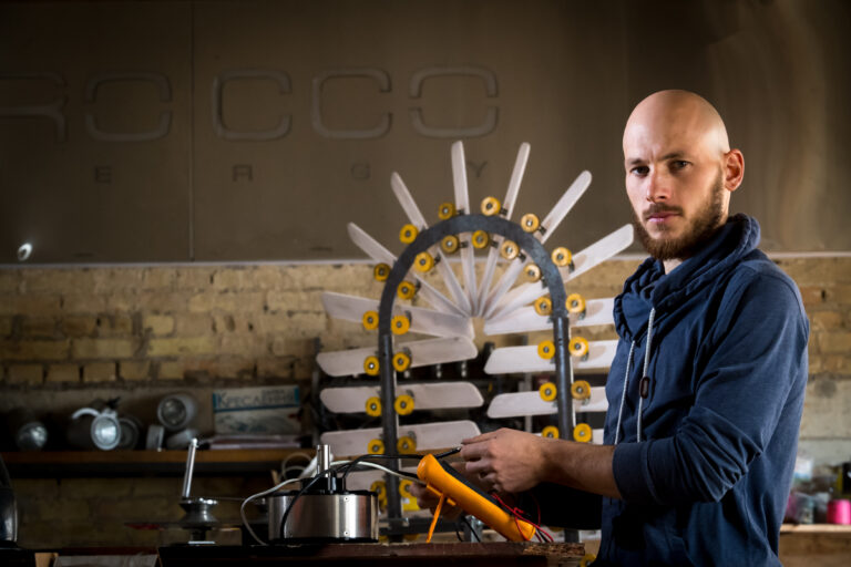 Український стартап Sirocco Energy розробив вітряк, що генерує енергію в умовах міста