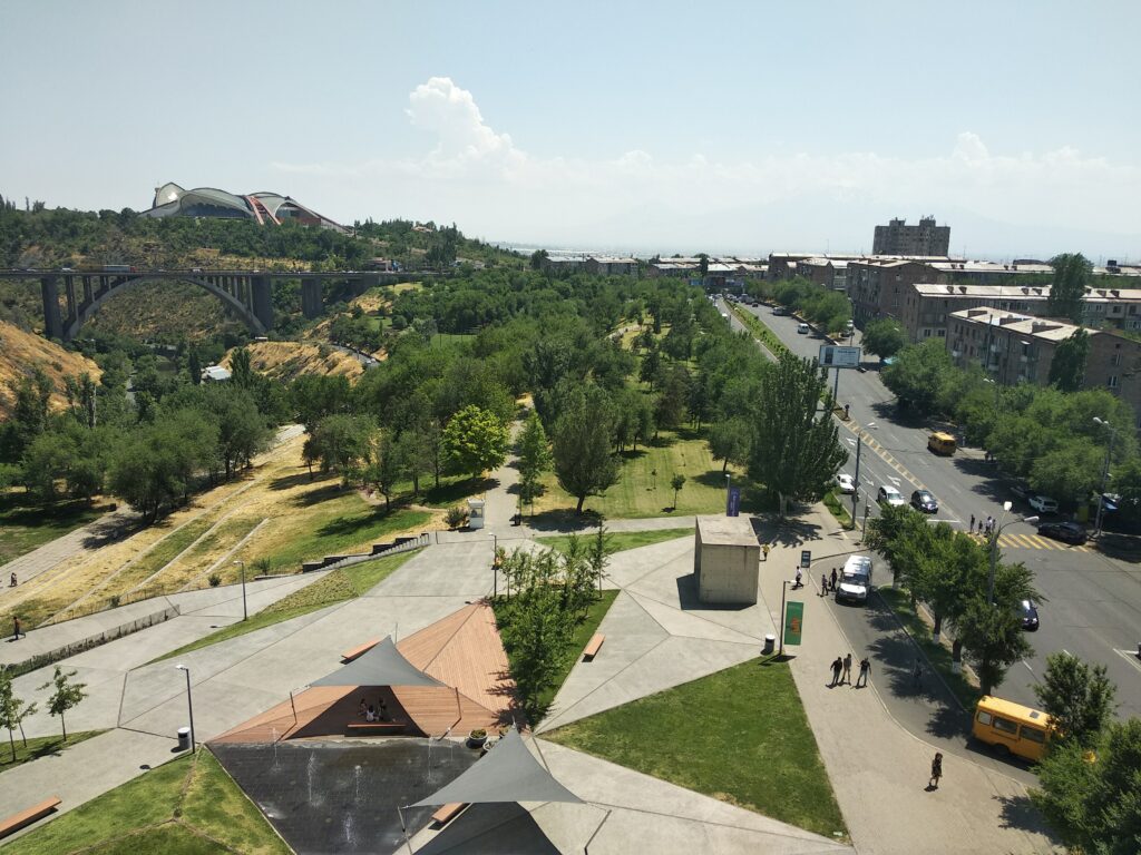 «Объединяясь с природой». Умные решения для Еревана при поддержке ЕС
